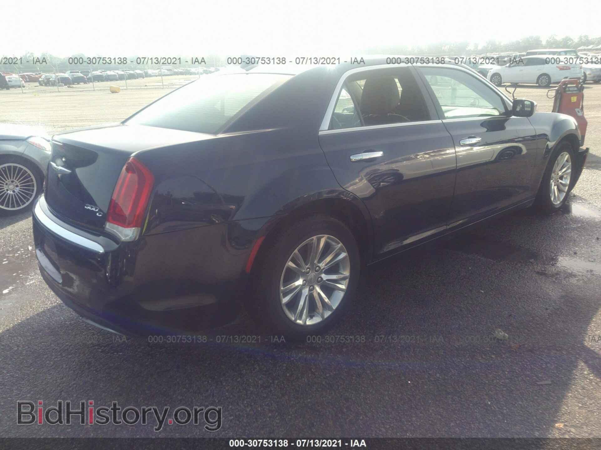 2016 CHRYSLER 300 - VIN: 2C3CCAEGXGH348768 - Фото 4