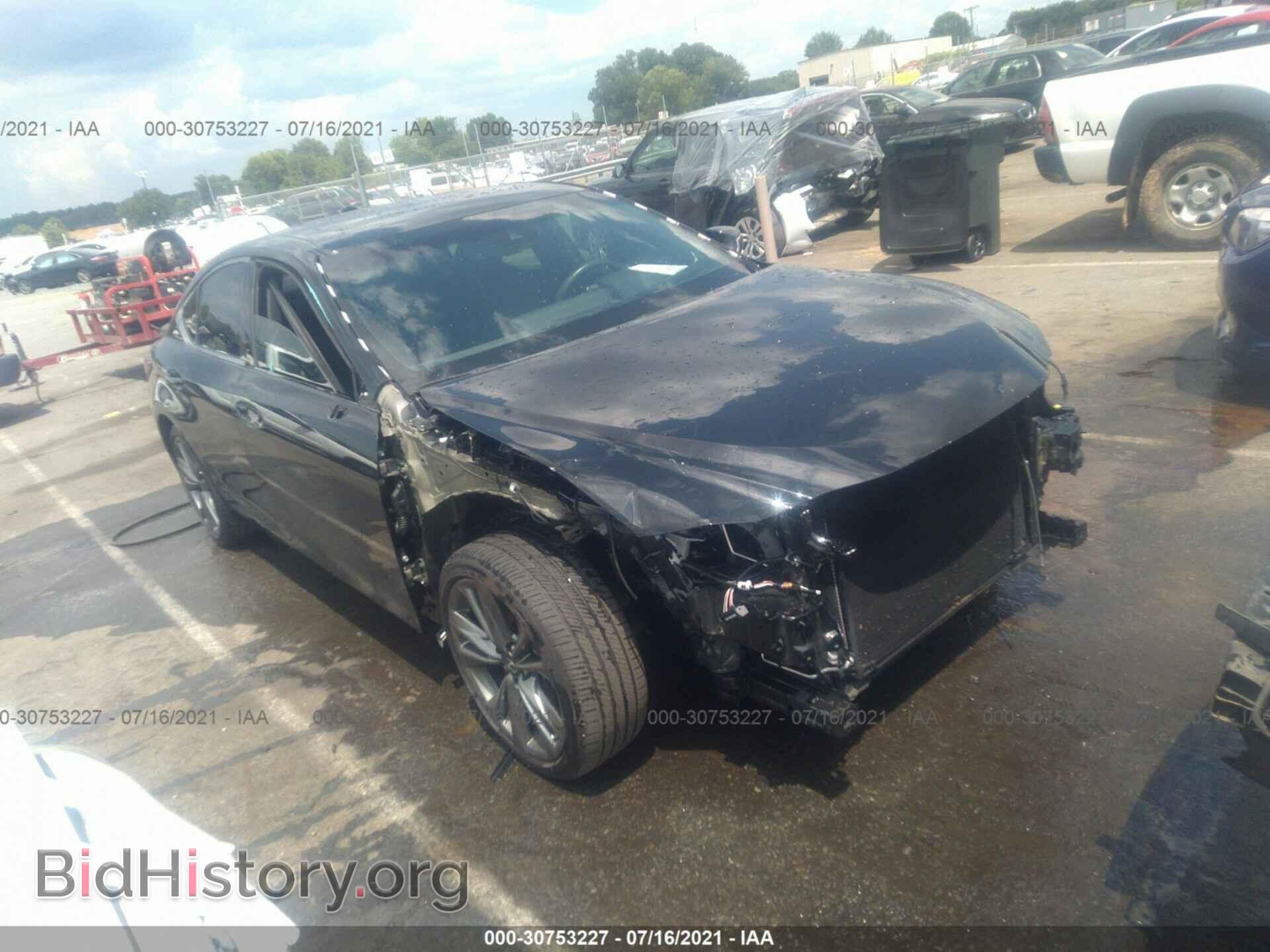 Photo 58AGZ1B1XLU072549 - LEXUS ES 2020