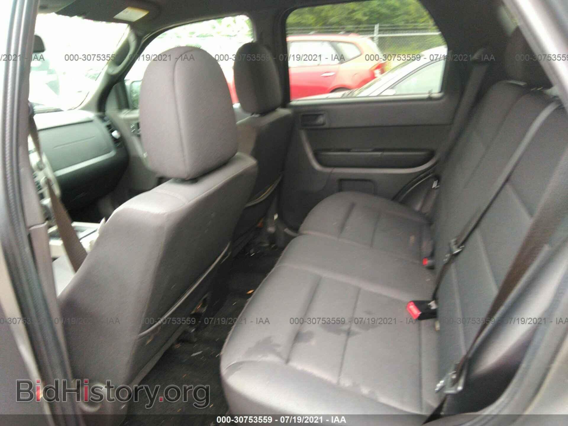 2012 FORD ESCAPE - VIN: 1FMCU0D76CKA17592 - Фото 8