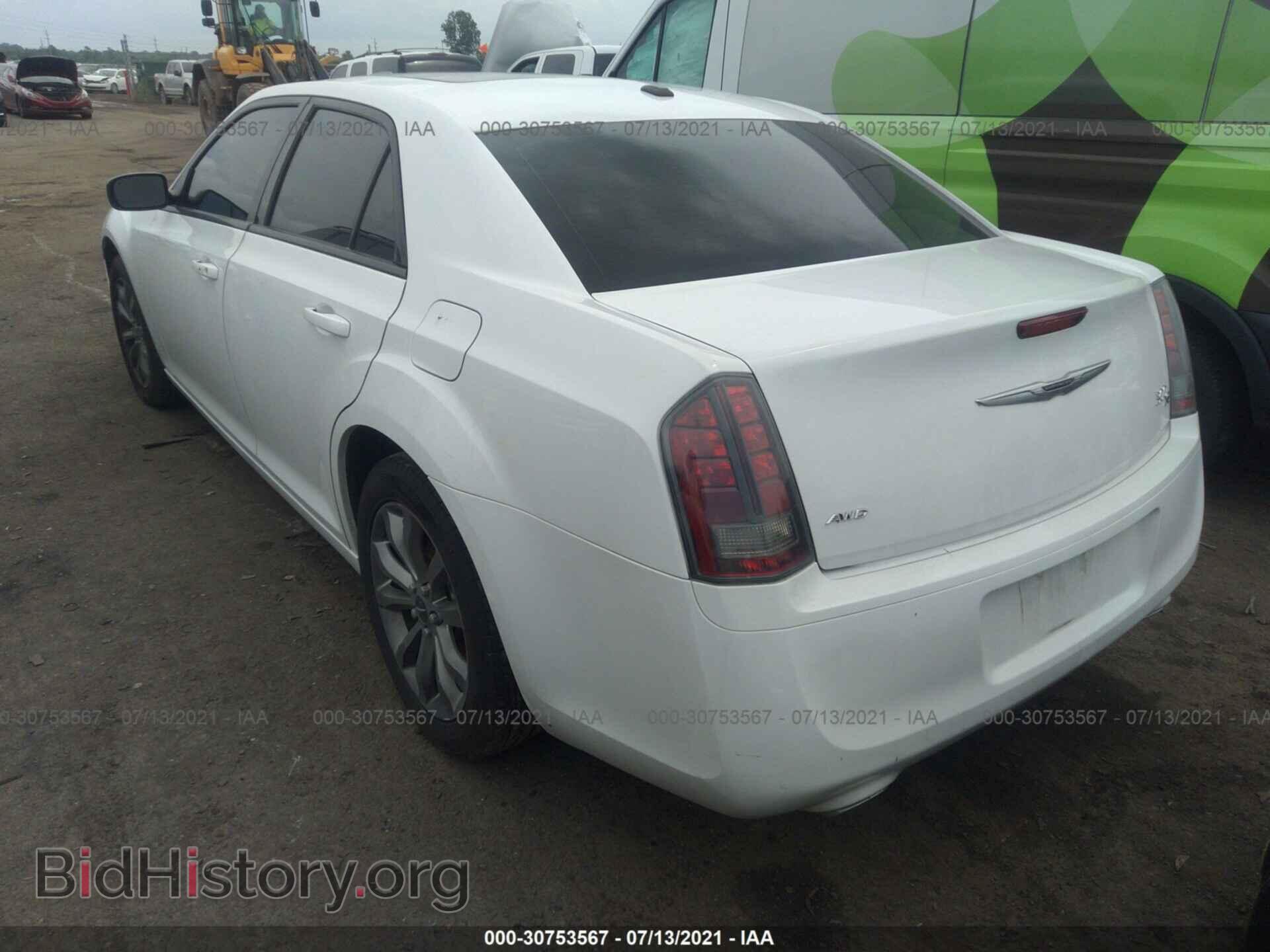 2014 CHRYSLER 300 - VIN: 2C3CCAGG9EH283874 - Фото 3