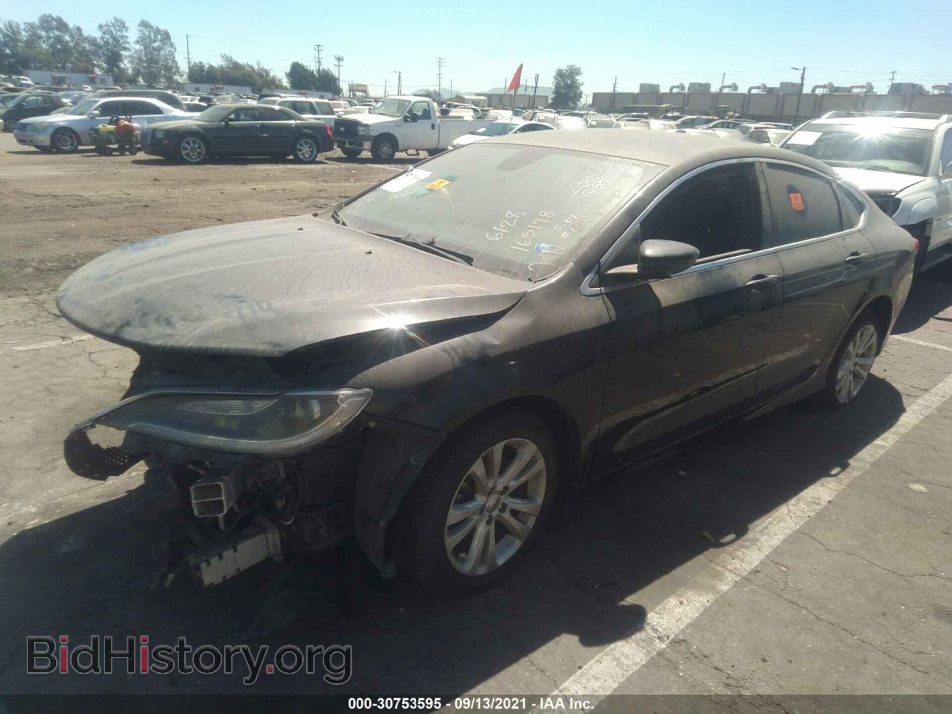 2016 CHRYSLER 200 - VIN: 1C3CCCAB4GN165198 - Фото 2