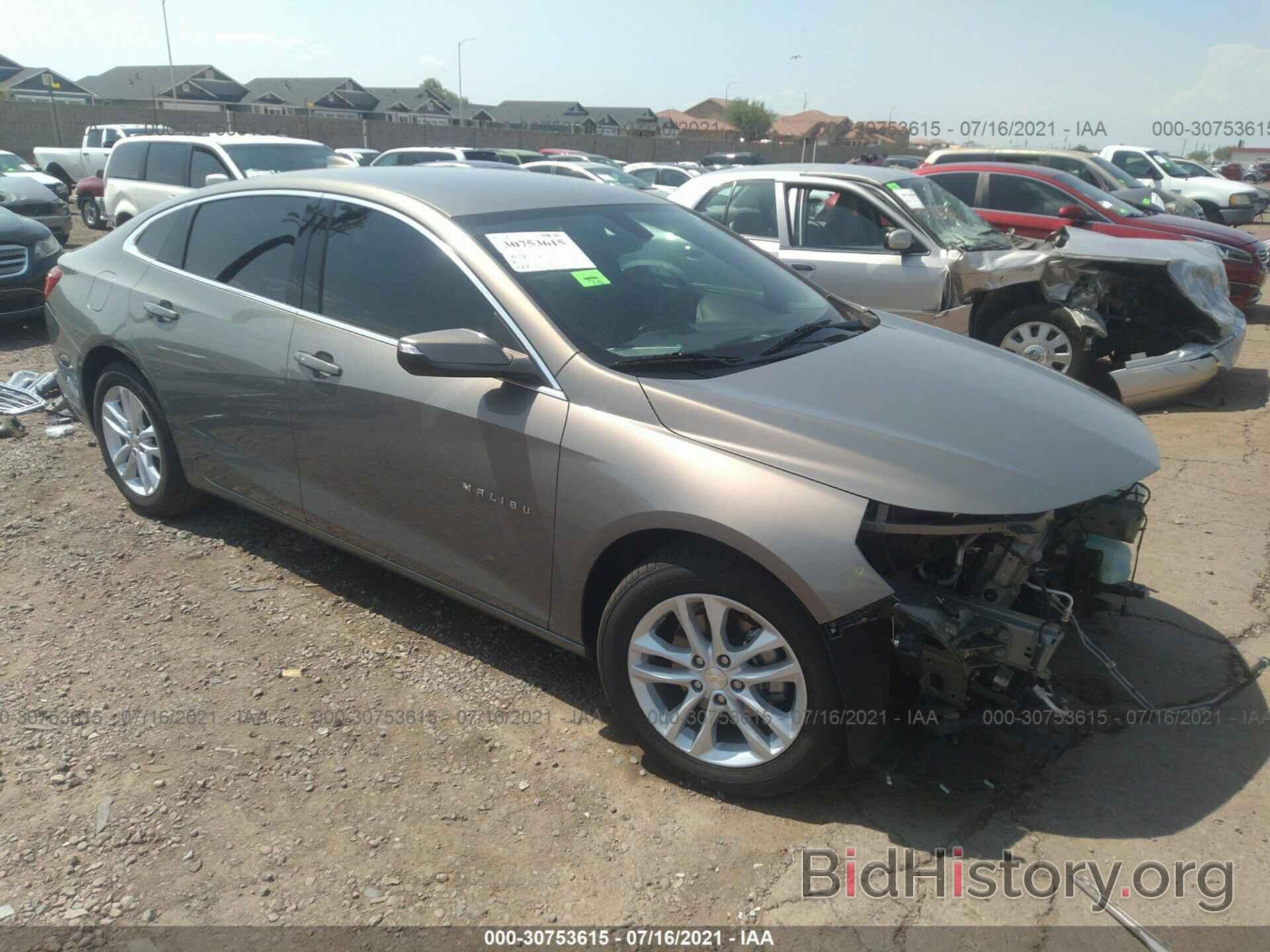 Photo 1G1ZD5ST0JF127192 - CHEVROLET MALIBU 2018