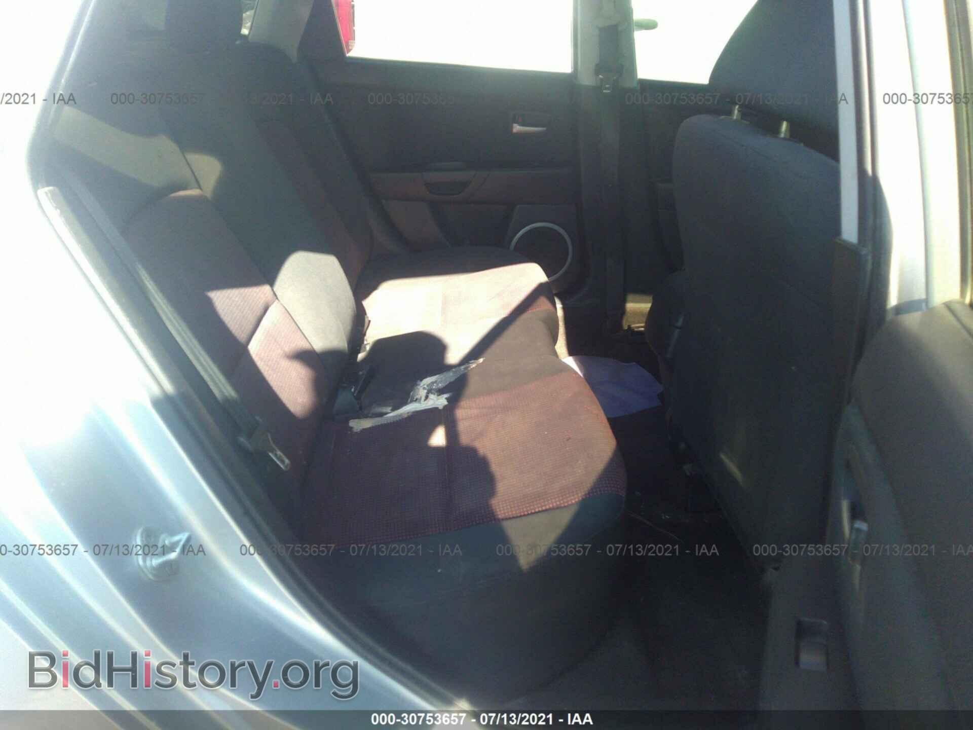 2006 MAZDA MAZDA3 - VIN: JM1BK144761518812 - Фото 8