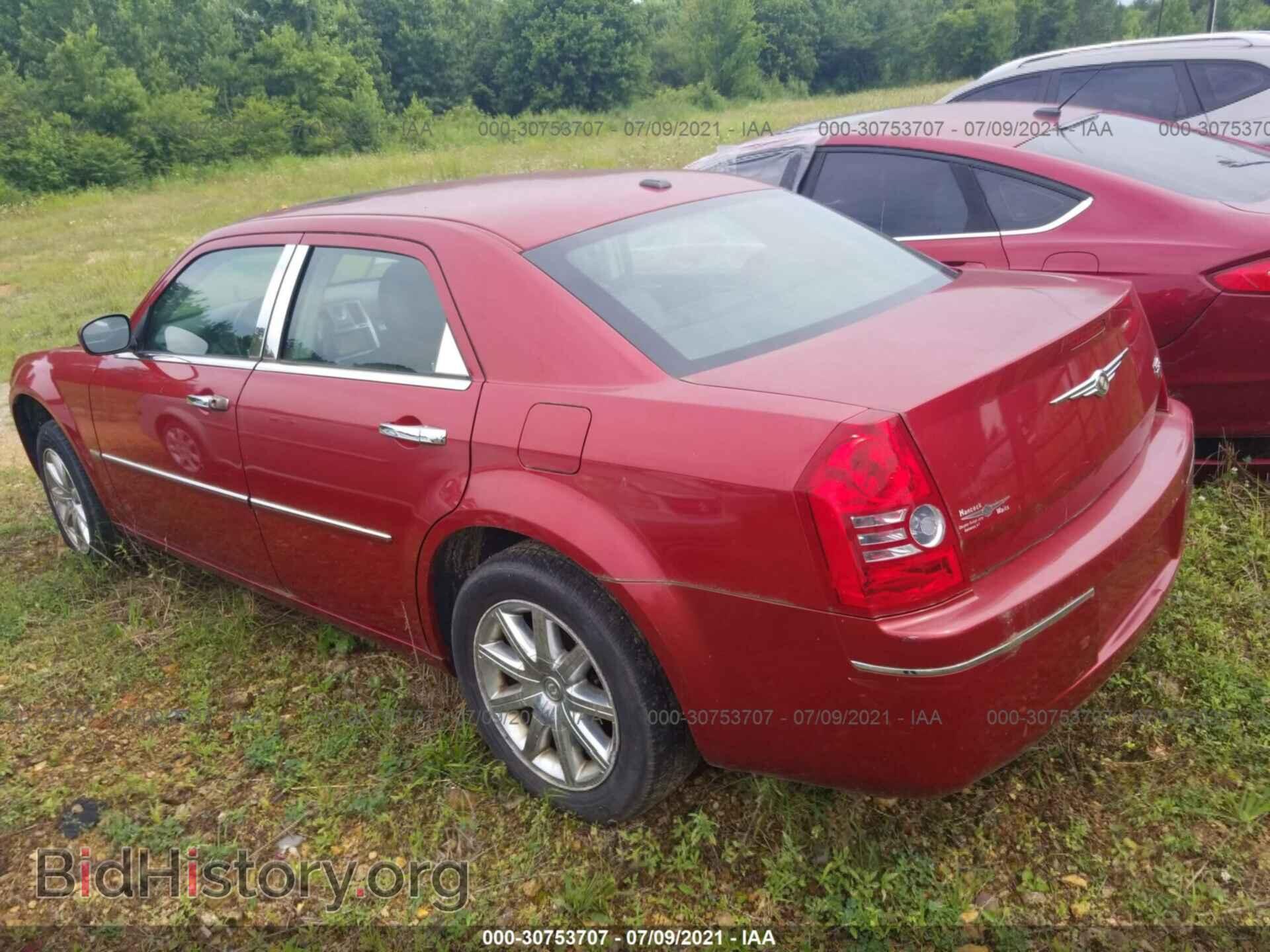2009 CHRYSLER 300 - VIN: 2C3LA53V79H529389 - Фото 3