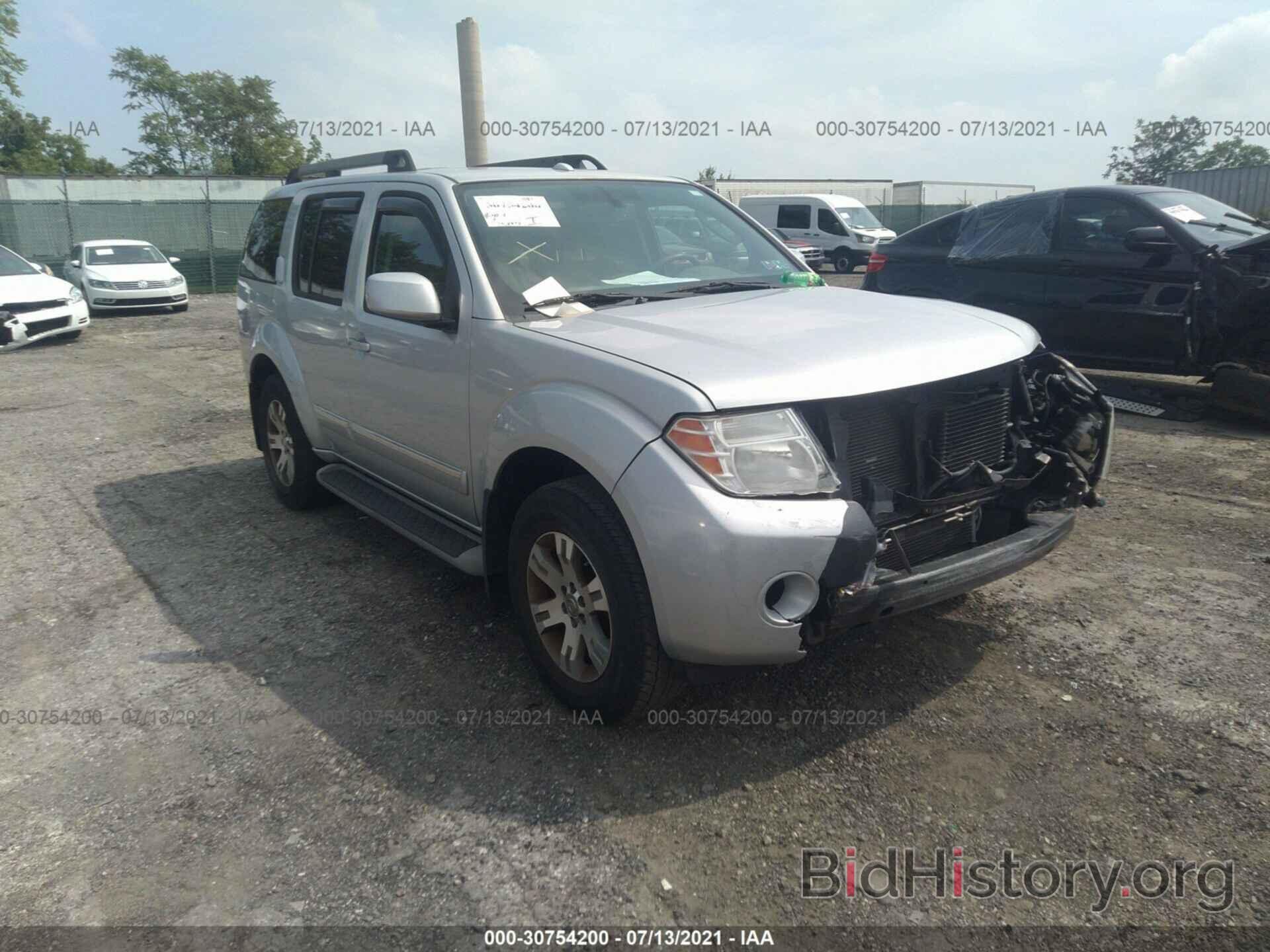 Photo 5N1AR1NB9BC635676 - NISSAN PATHFINDER 2011