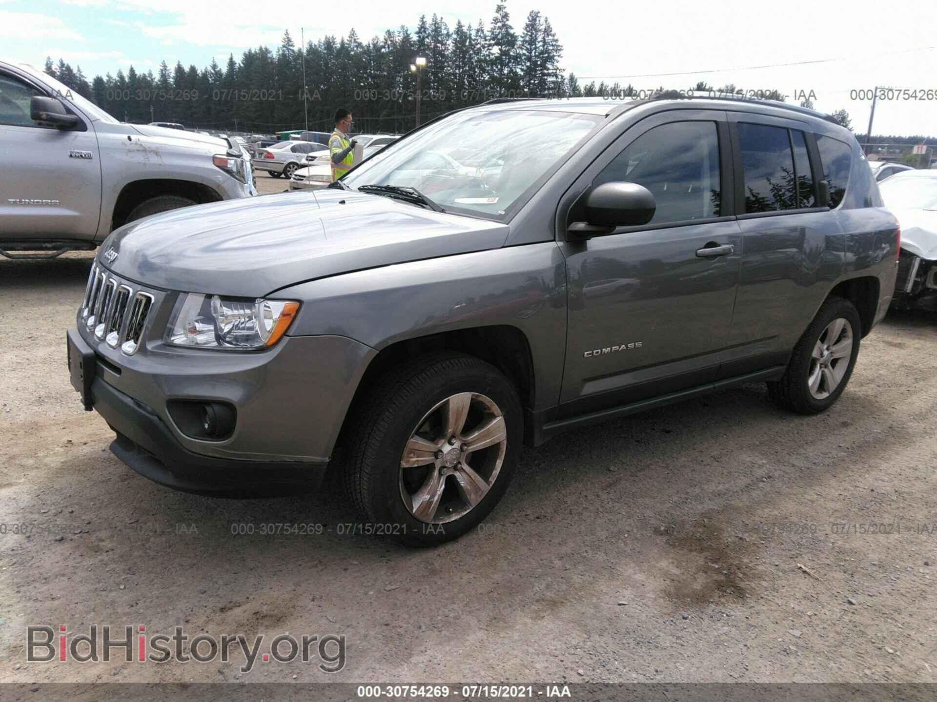 2012 JEEP COMPASS - VIN: 1C4NJDBB7CD591322 - Фото 2