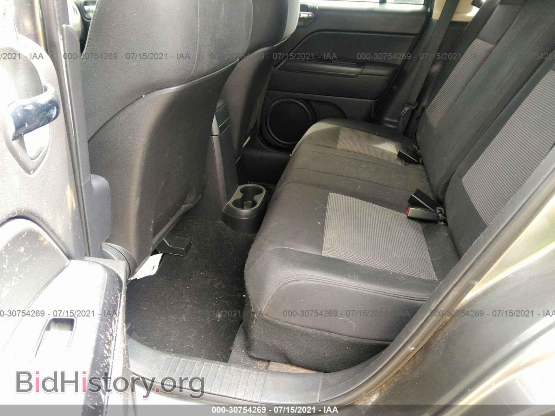 2012 JEEP COMPASS - VIN: 1C4NJDBB7CD591322 - Фото 8