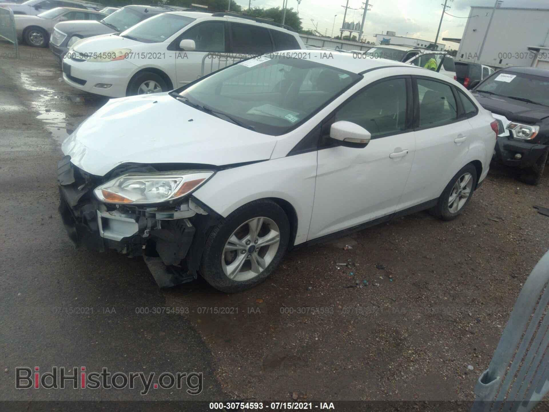 2014 FORD FOCUS - VIN: 1FADP3F27EL451350 - Photo 2