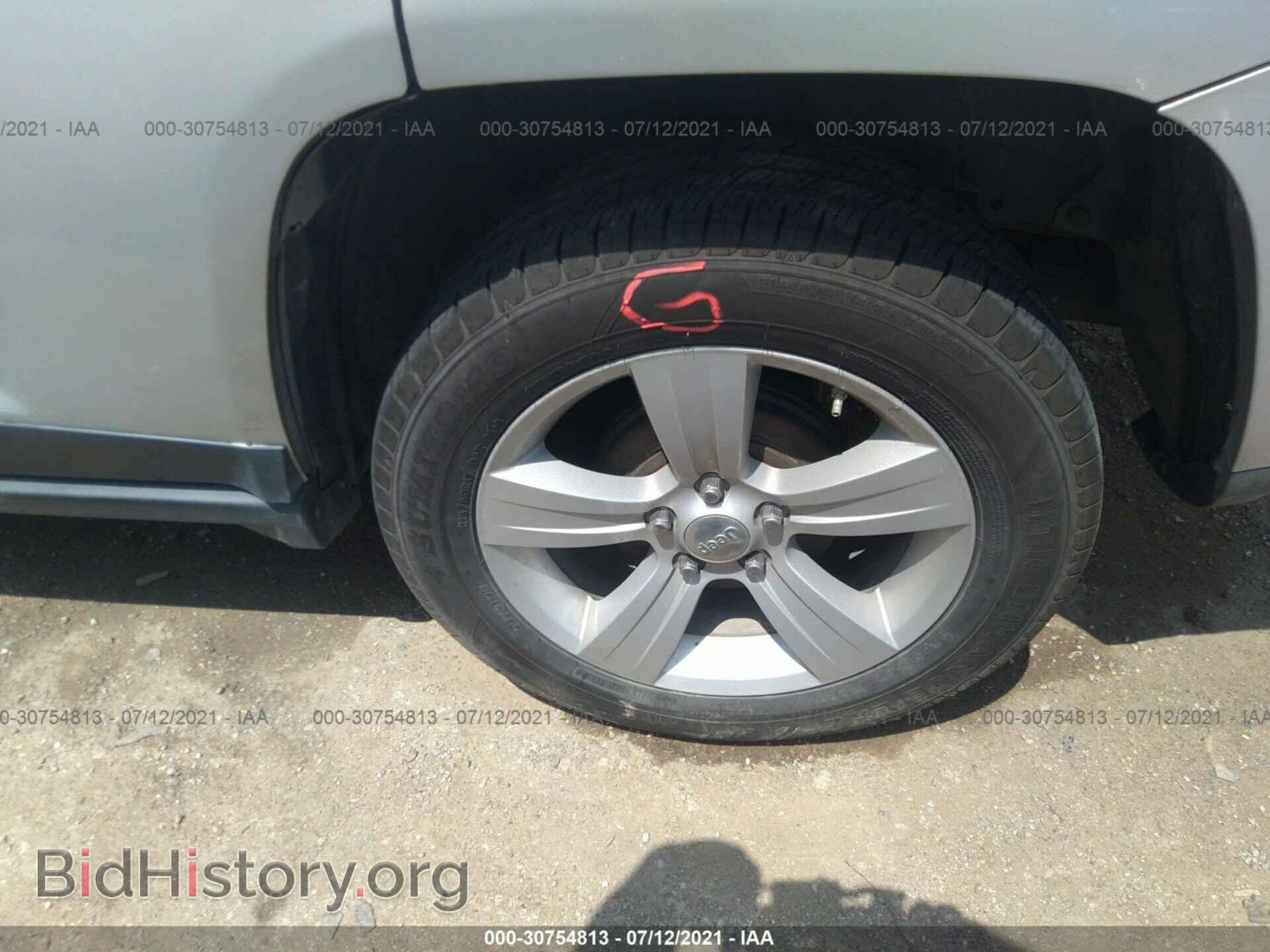 2012 JEEP COMPASS - VIN: 1C4NJCBA5CD512456 - Photo 12