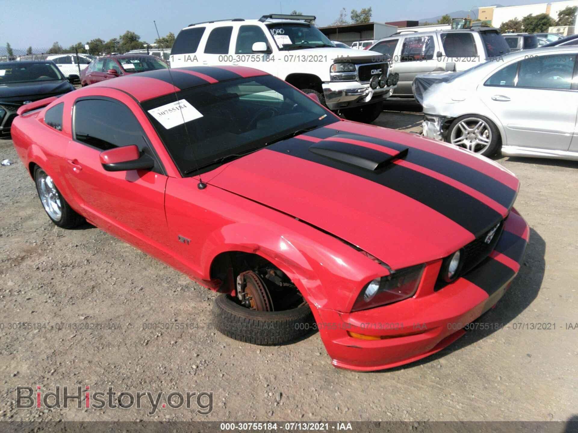 2007 FORD MUSTANG - VIN: 1ZVHT82H775345189 - Фото 6
