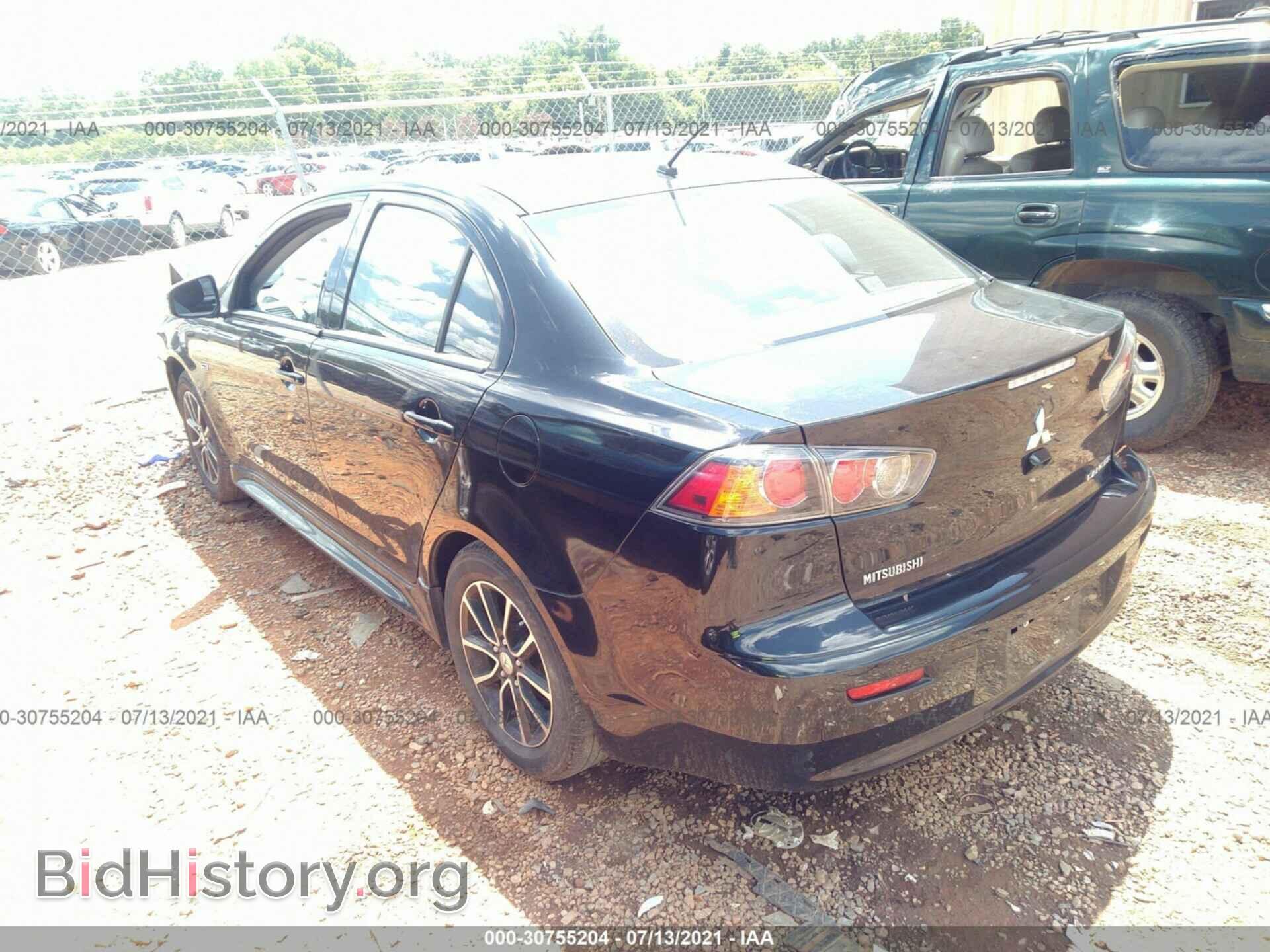 2017 MITSUBISHI LANCER - VIN: JA32U2FU9HU005946 - Фото 3