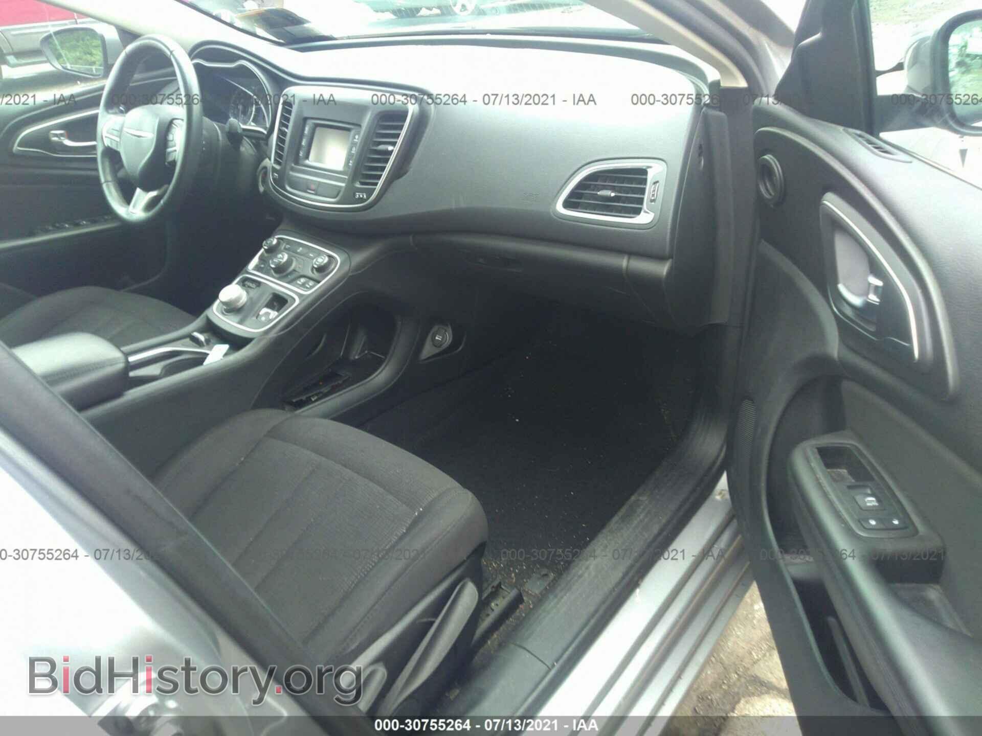 2015 CHRYSLER 200 - VIN: 1C3CCCAB5FN537937 - Фото 5