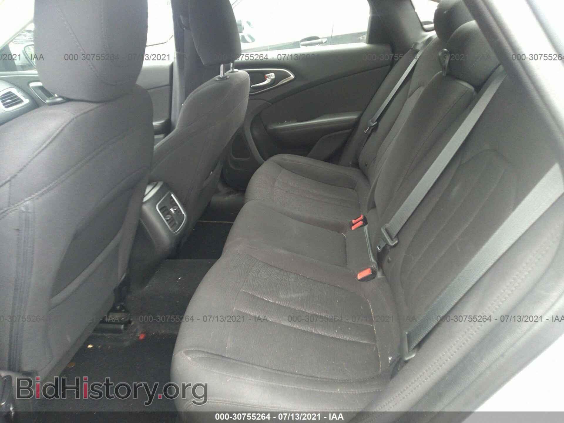 2015 CHRYSLER 200 - VIN: 1C3CCCAB5FN537937 - Фото 8