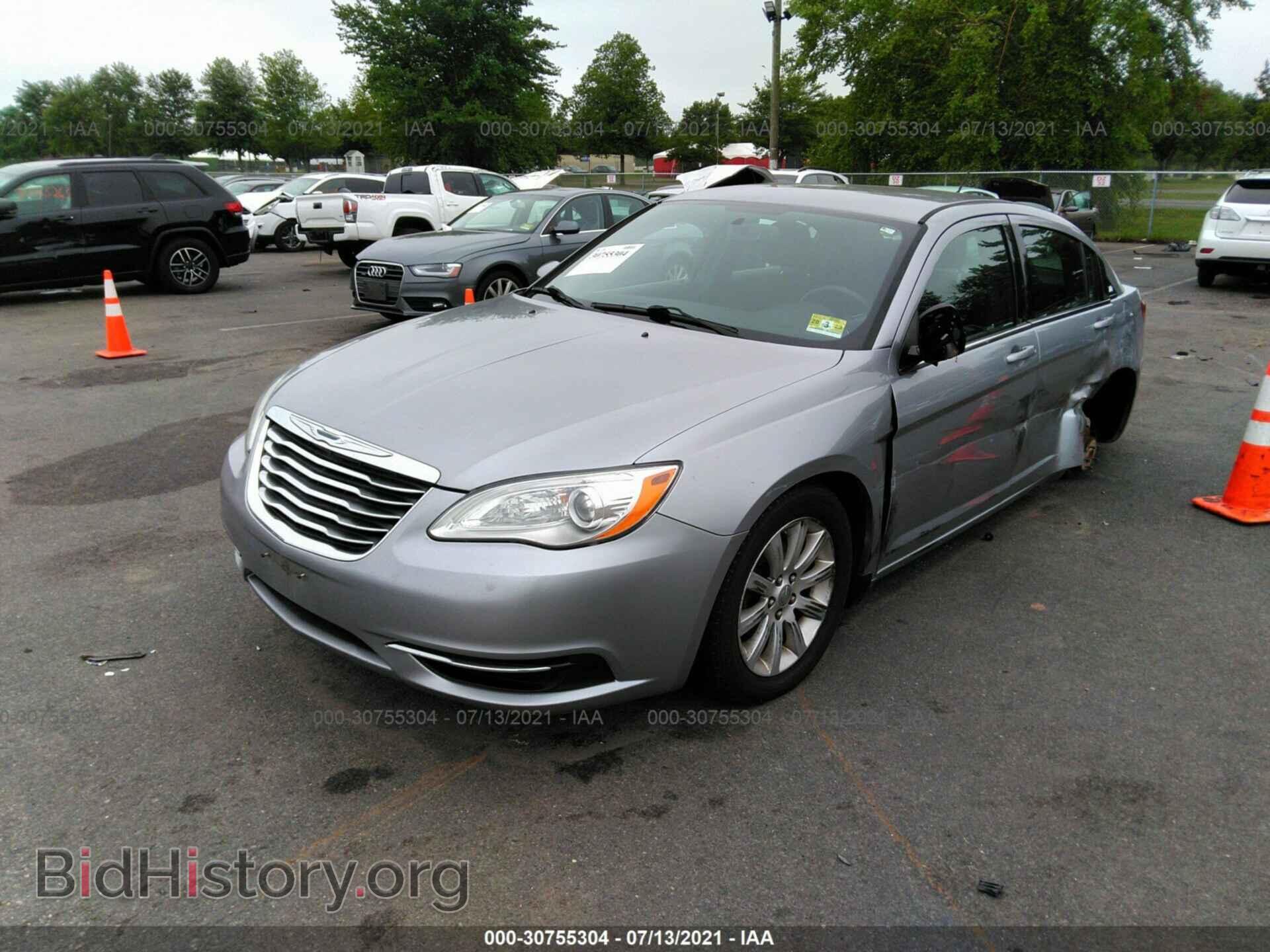 2014 CHRYSLER 200 - VIN: 1C3CCBBB5EN165099 - Фото 2