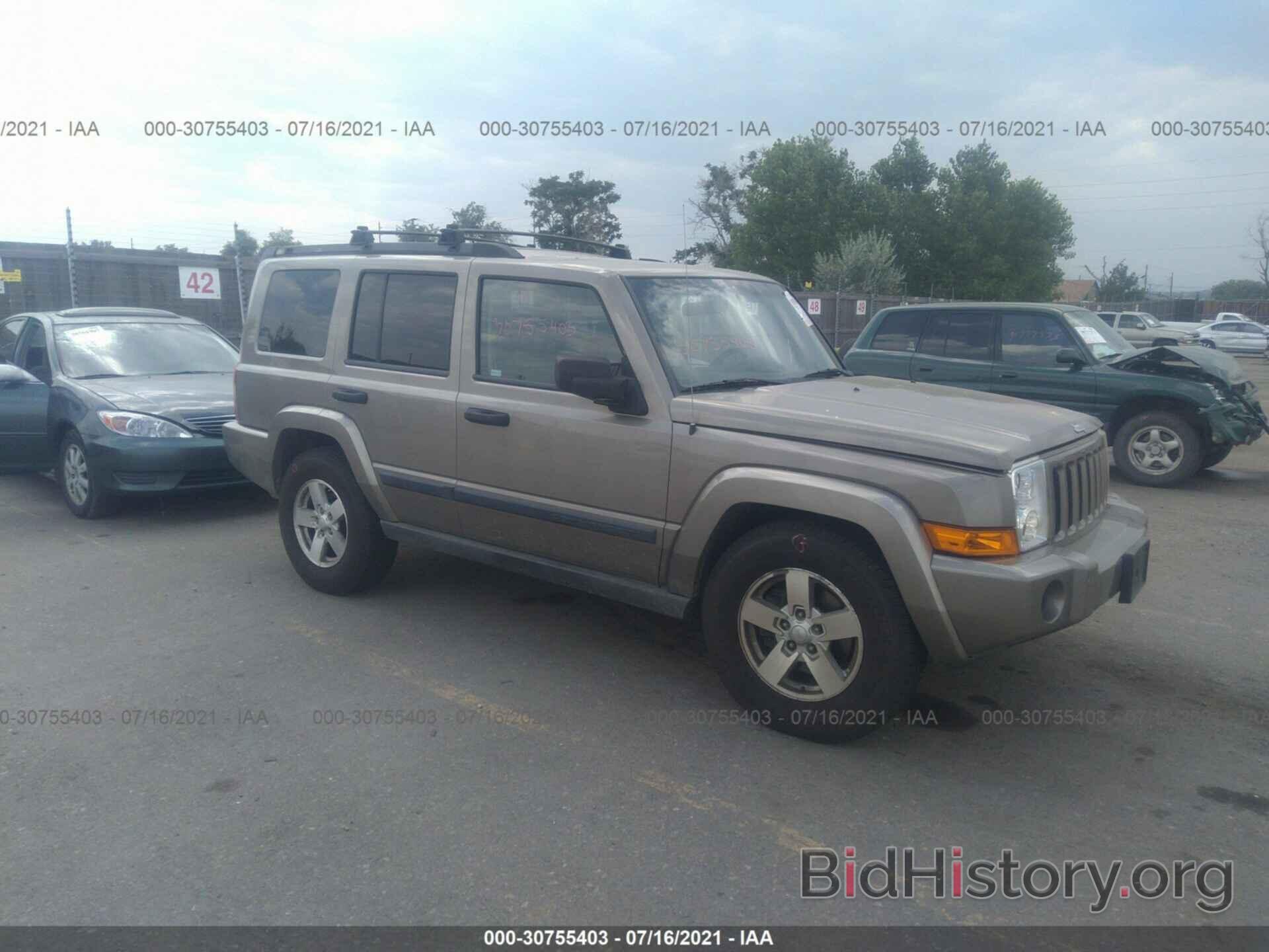 Фотография 1J8HG48N96C156088 - JEEP COMMANDER 2006