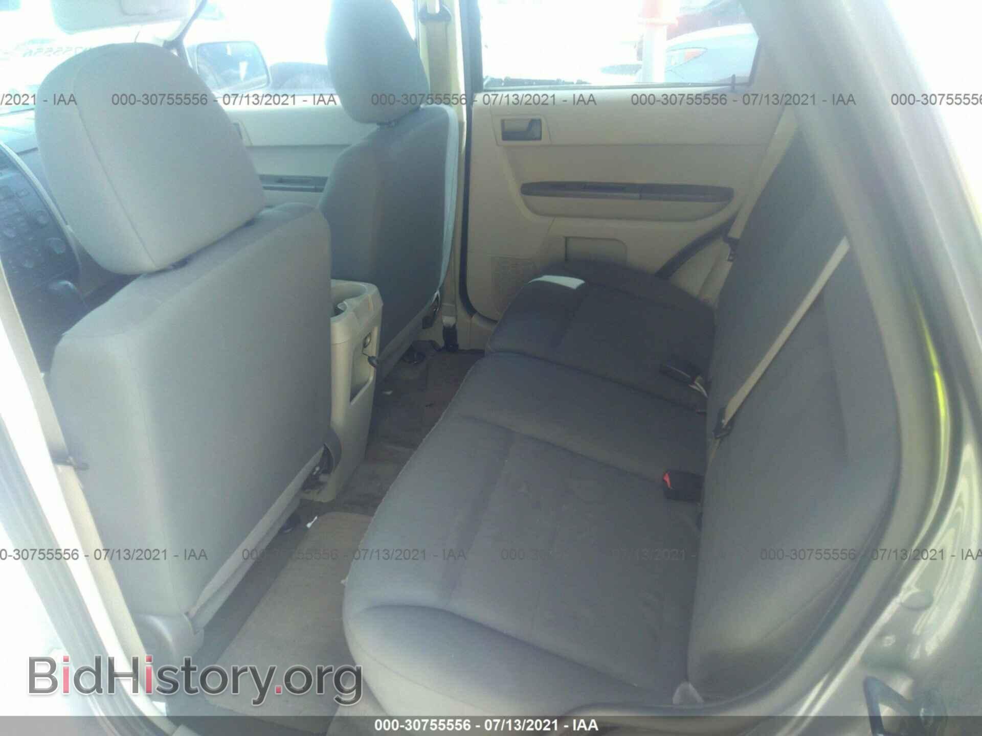 2009 FORD ESCAPE - VIN: 1FMCU02709KA64449 - Фото 8