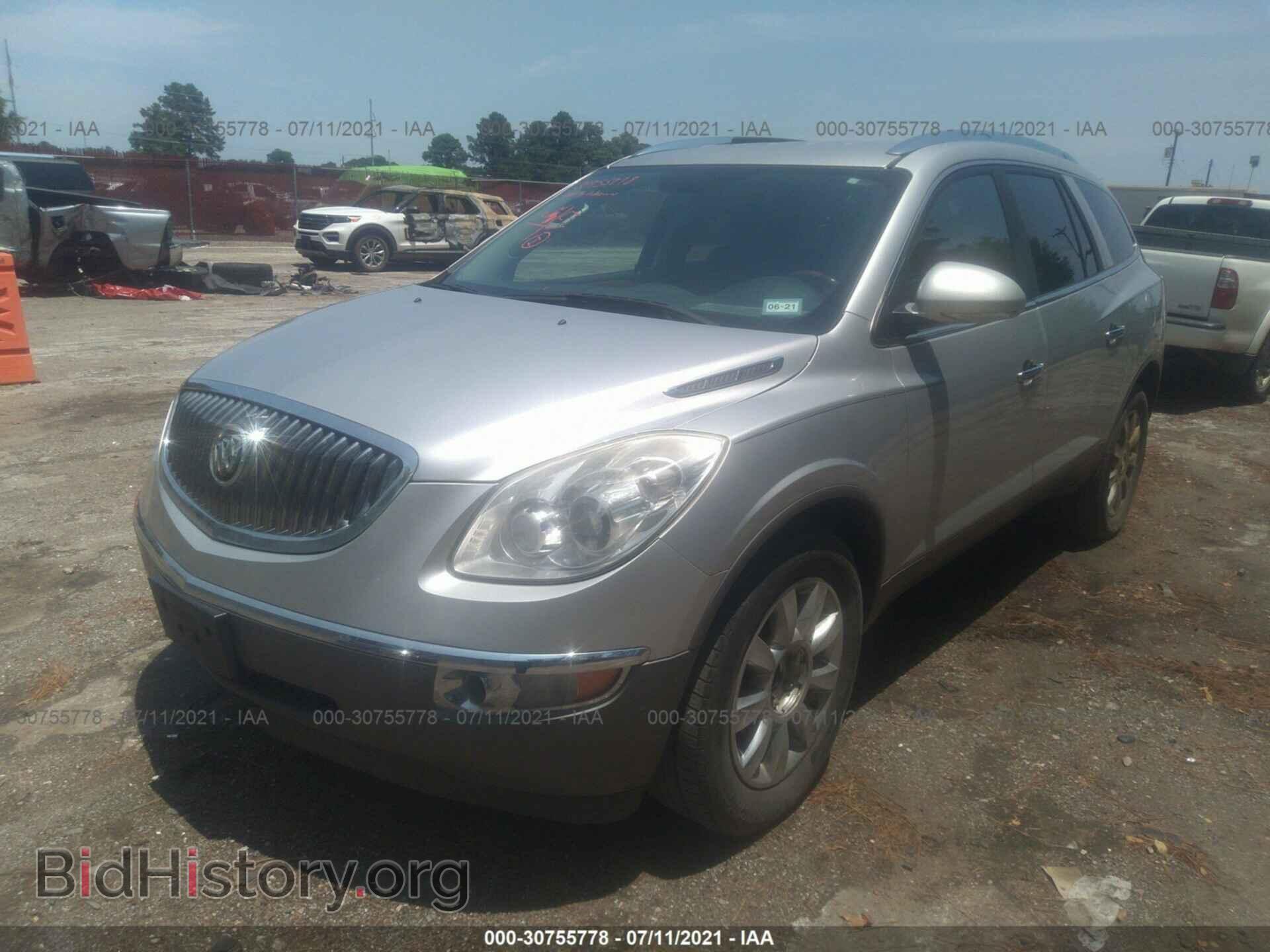 2012 BUICK ENCLAVE - VIN: 5GAKRCED7CJ336613 - Фото 2