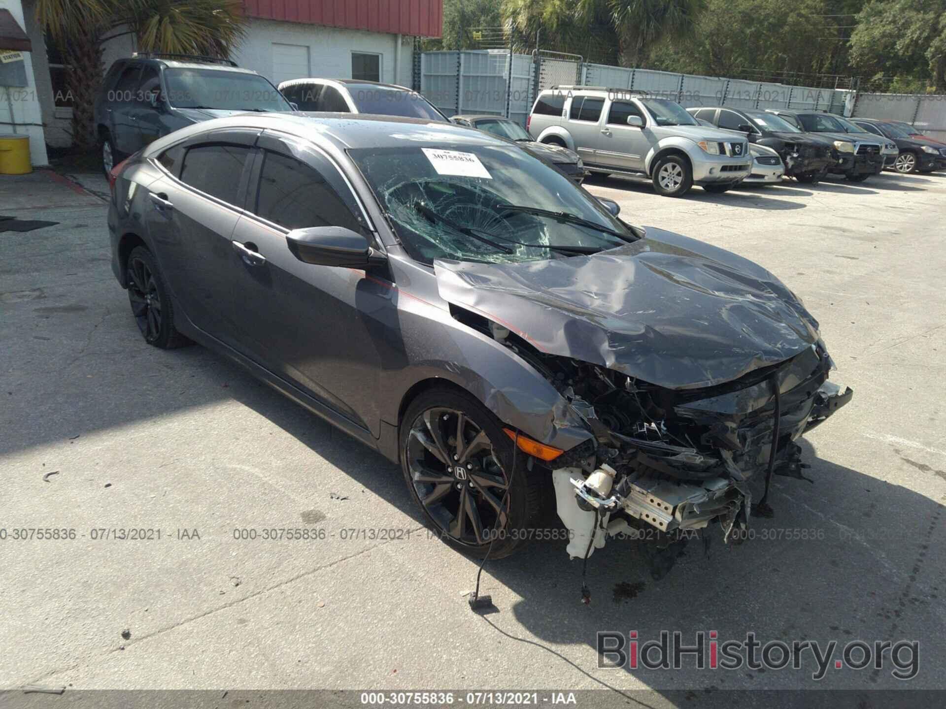 Photo 19XFC2F80KE002397 - HONDA CIVIC SEDAN 2019