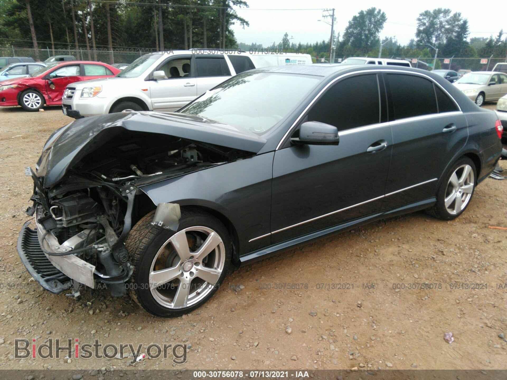 2010 MERCEDES-BENZ E-CLASS - VIN: WDDHF5GB7AA083286 - Фото 2