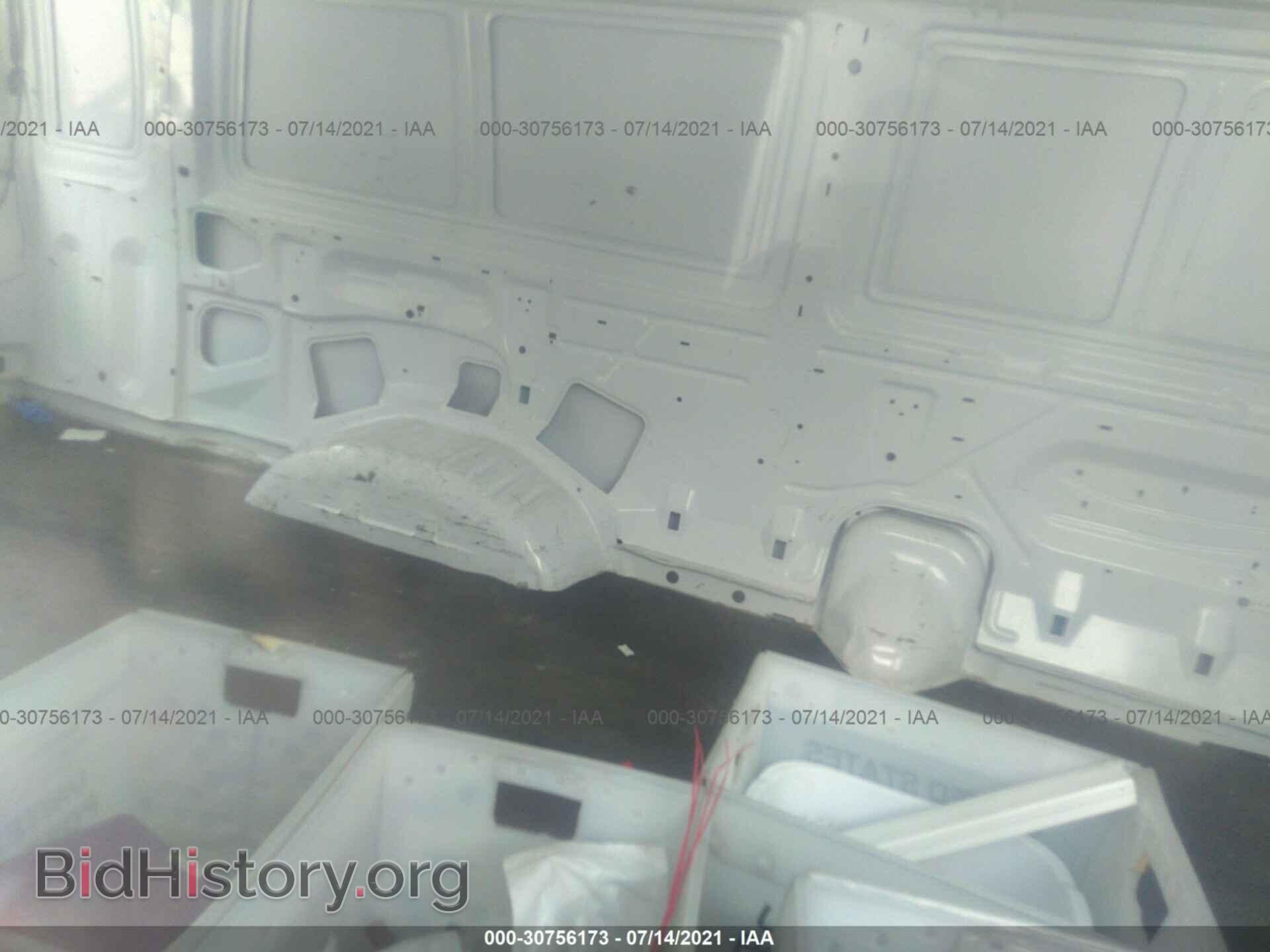 2011 FORD ECONOLINE CARGO VAN - VIN: 1FTNS2EW7BDA27863 - Photo 8