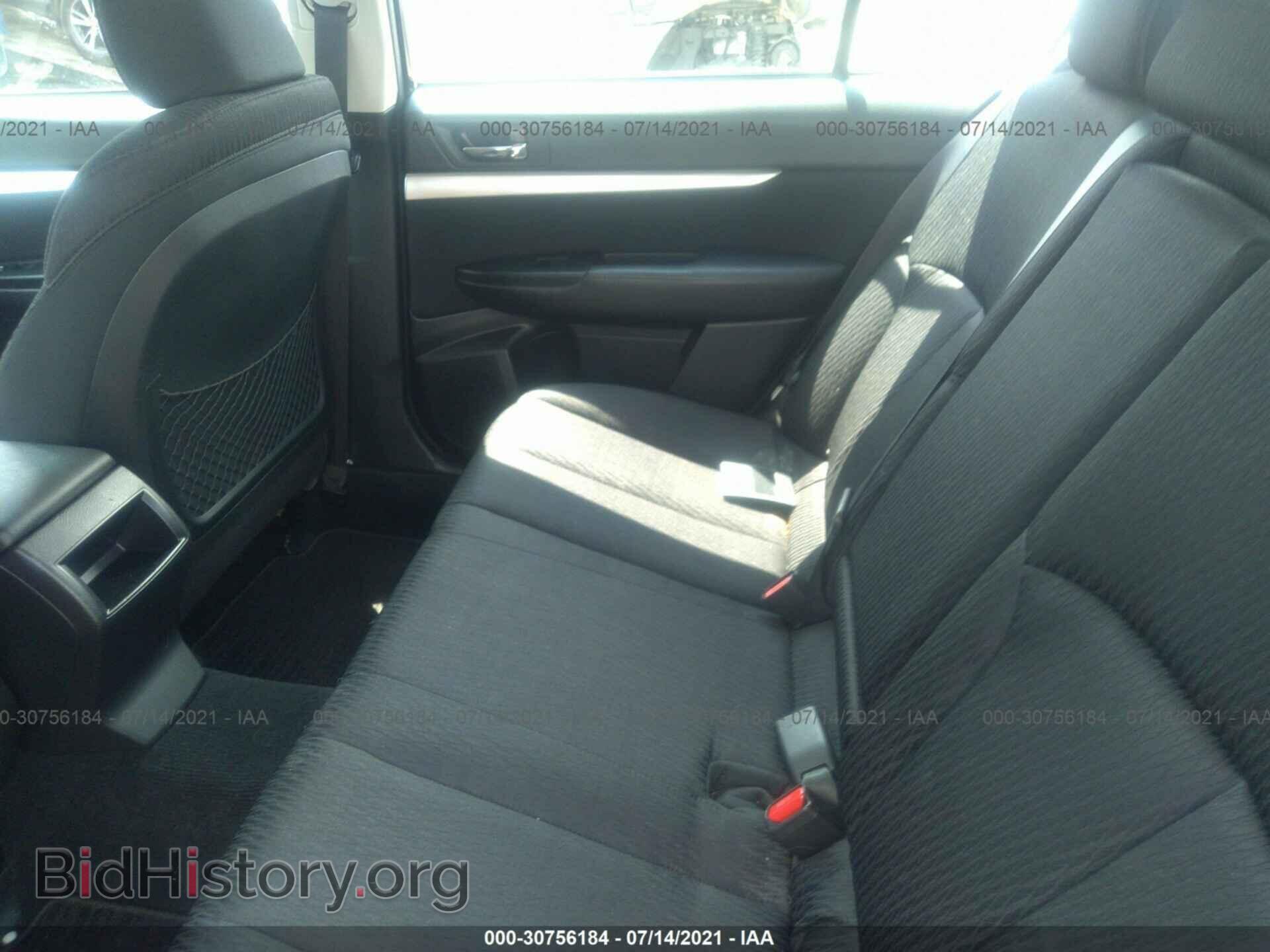 2011 SUBARU LEGACY - VIN: 4S3BMCB67B3247145 - Фото 8