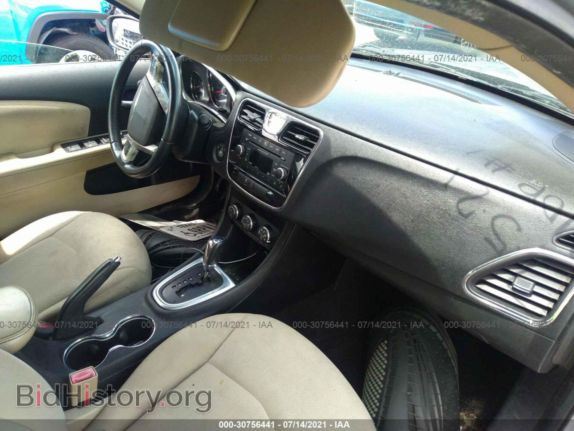 2013 CHRYSLER 200 - VIN: 1C3CCBBB2DN577060 - Фото 5