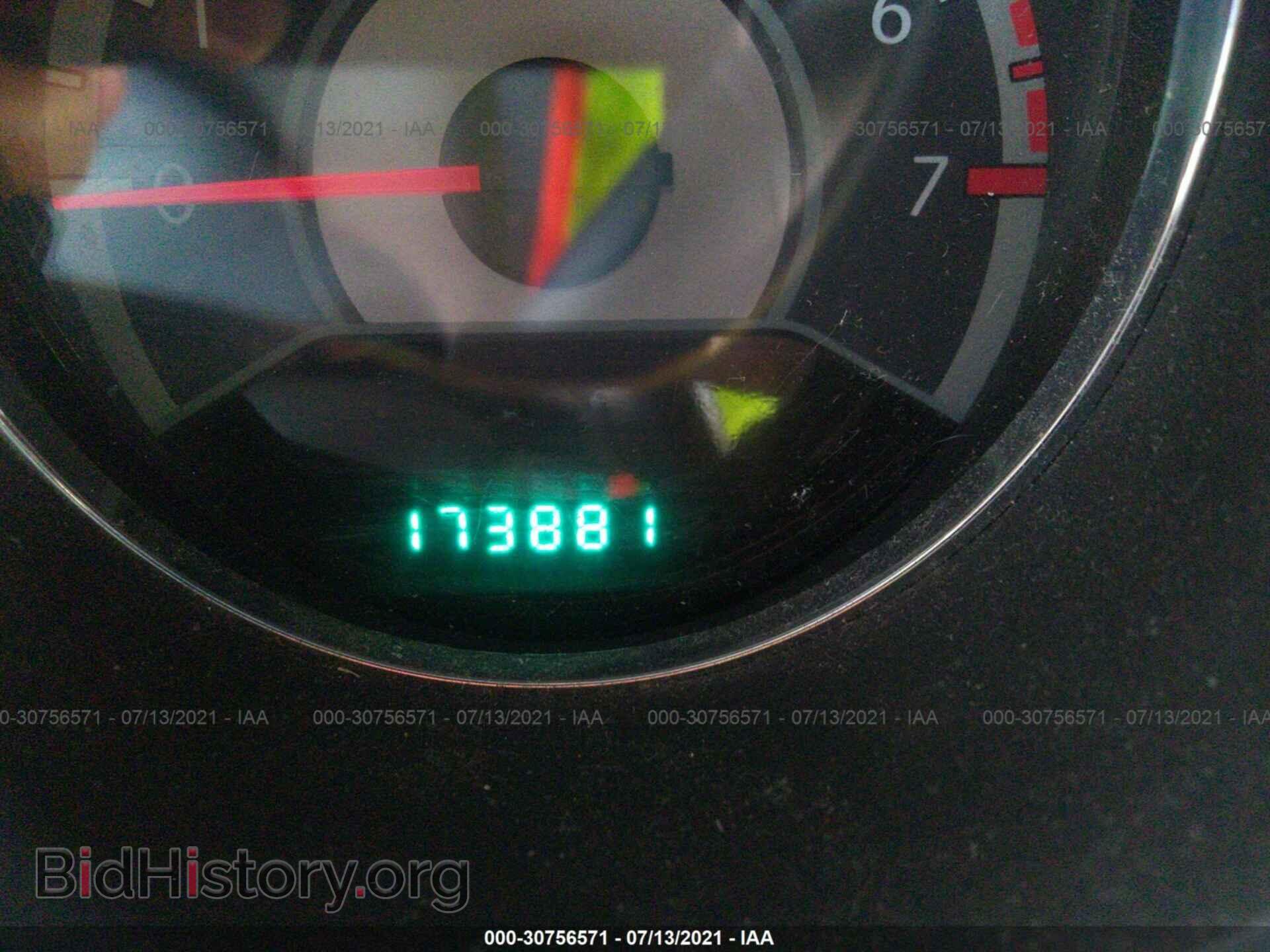 2011 CHRYSLER 200 - VIN: 1C3BC1FBXBN589440 - Фото 7