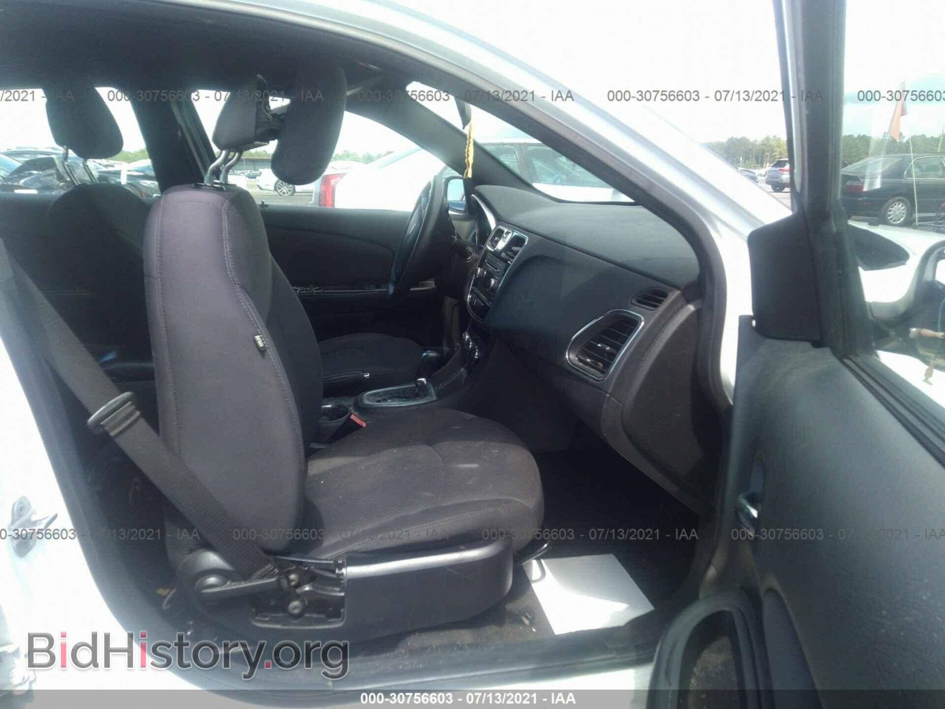 2012 CHRYSLER 200 - VIN: 1C3CCBAB6CN248524 - Фото 5