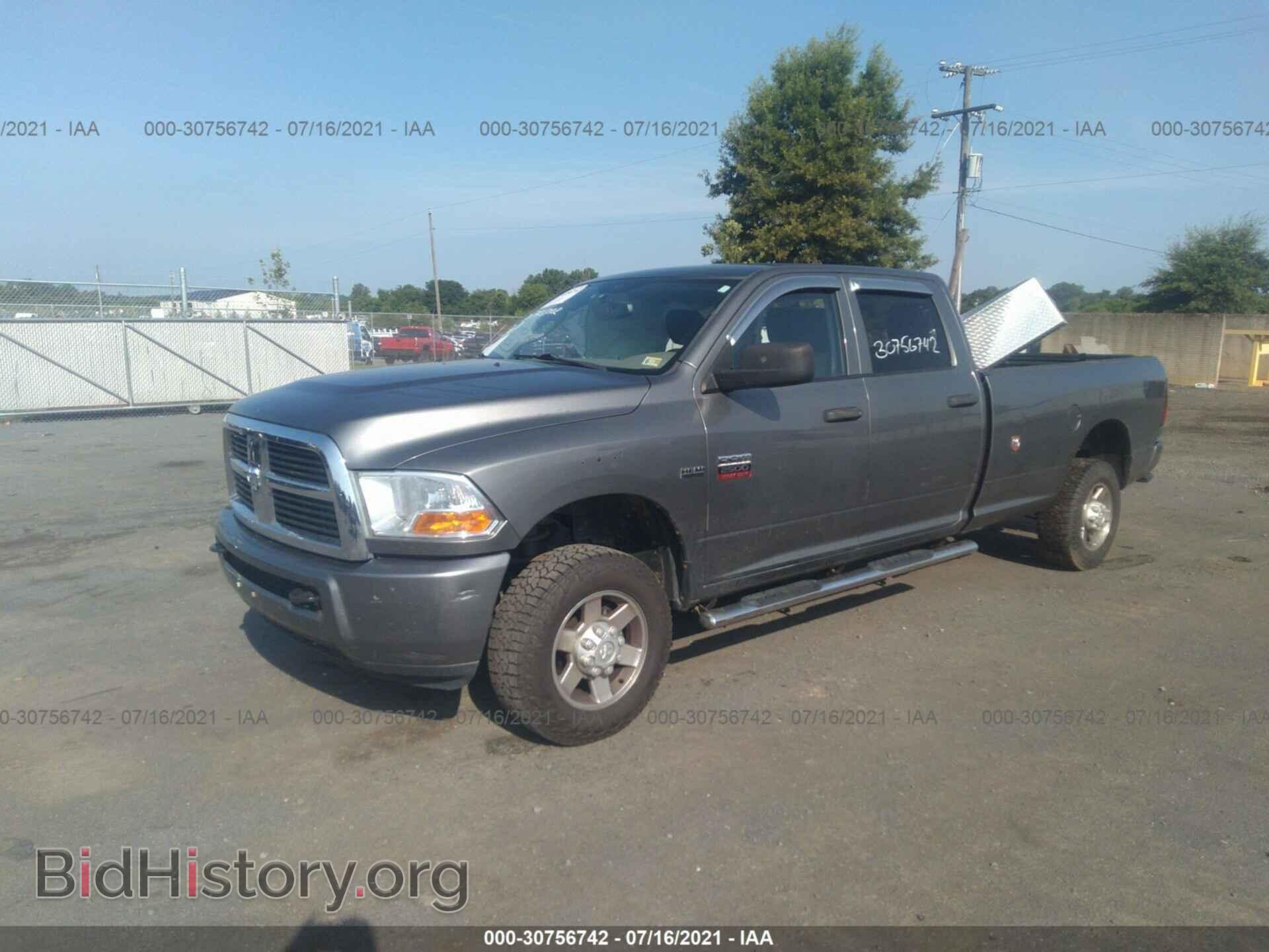2011 RAM 2500 - VIN: 3D7TT2CT8BG600565 - Фото 2