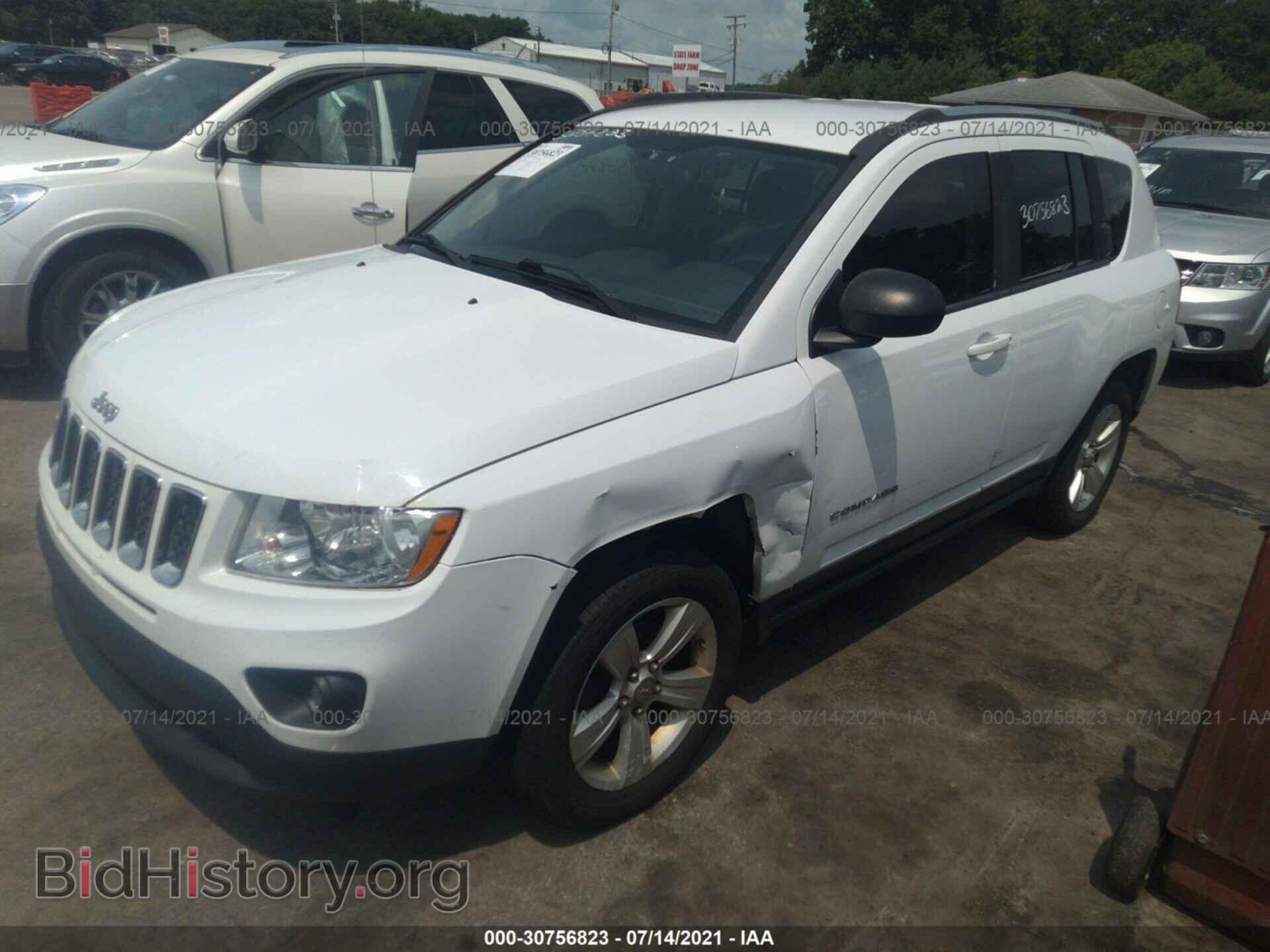 2011 JEEP COMPASS - VIN: 1J4NT1FA0BD290619 - Фото 2