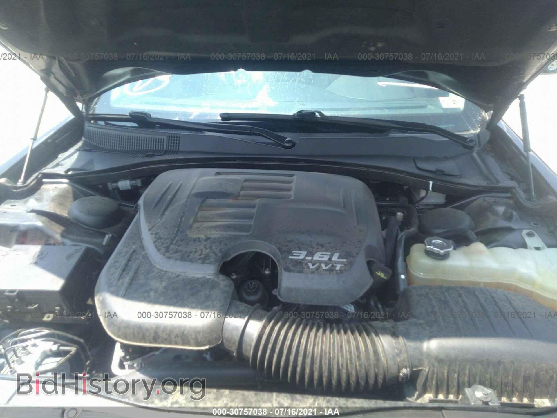 2016 CHRYSLER 300 - VIN: 2C3CCAAG8GH128986 - Фото 10