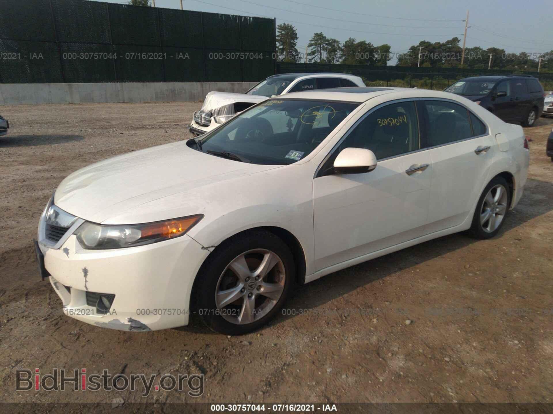 2010 ACURA TSX - VIN: JH4CU2F61AC022063 - Фото 2
