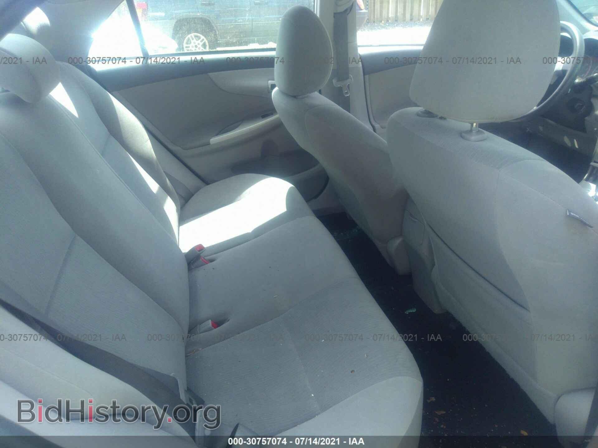 2011 TOYOTA COROLLA - VIN: 2T1BU4EE3BC569832 - Фото 8