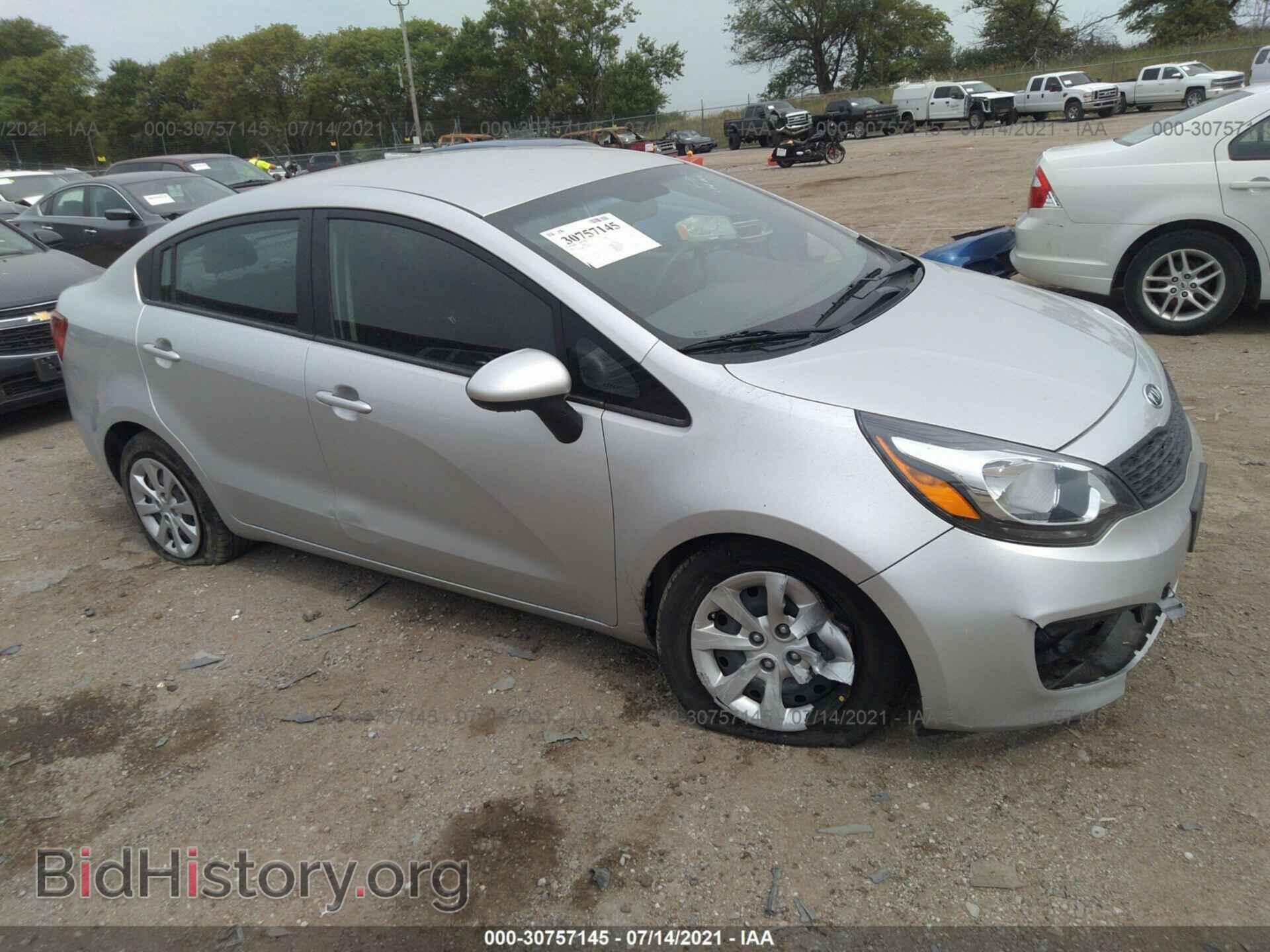 Фотография KNADM4A37C6084743 - KIA RIO 2012