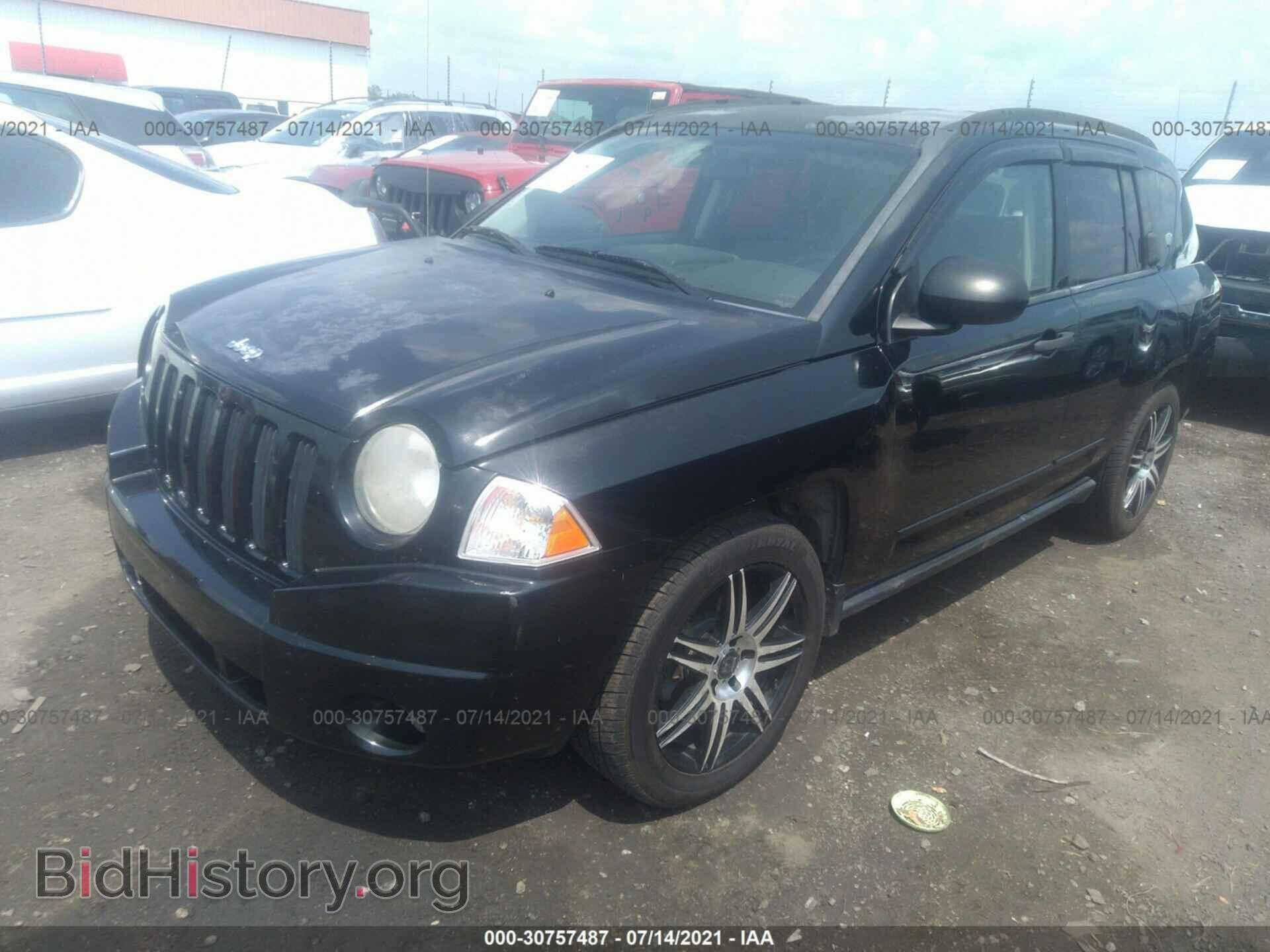 2007 JEEP COMPASS - VIN: 1J8FF47W77D160835 - Фото 2