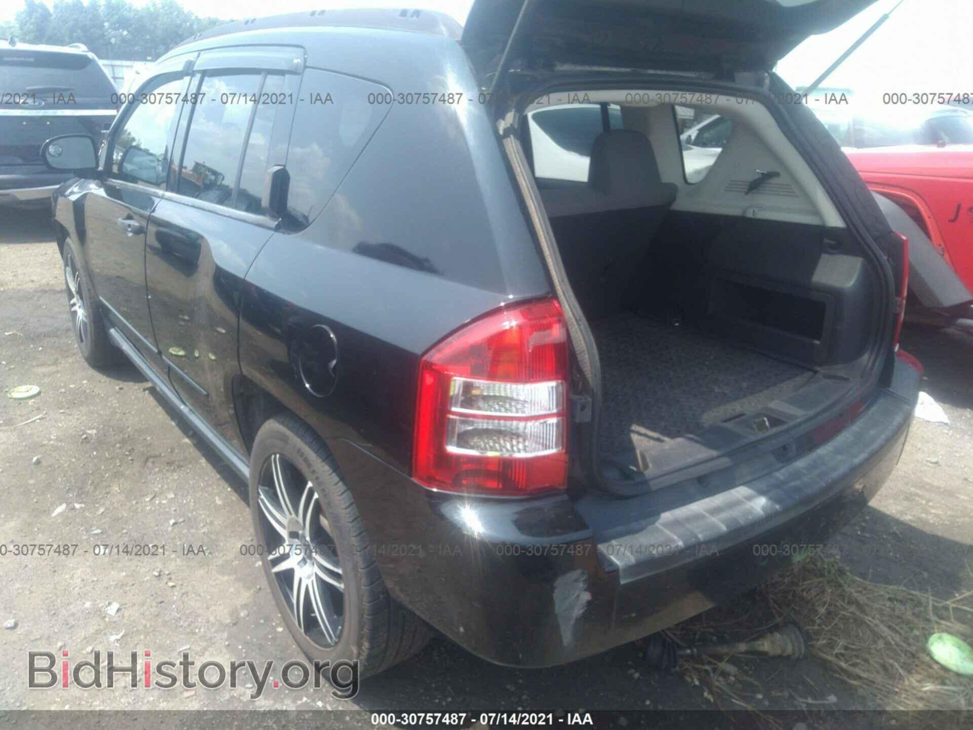 2007 JEEP COMPASS - VIN: 1J8FF47W77D160835 - Фото 3