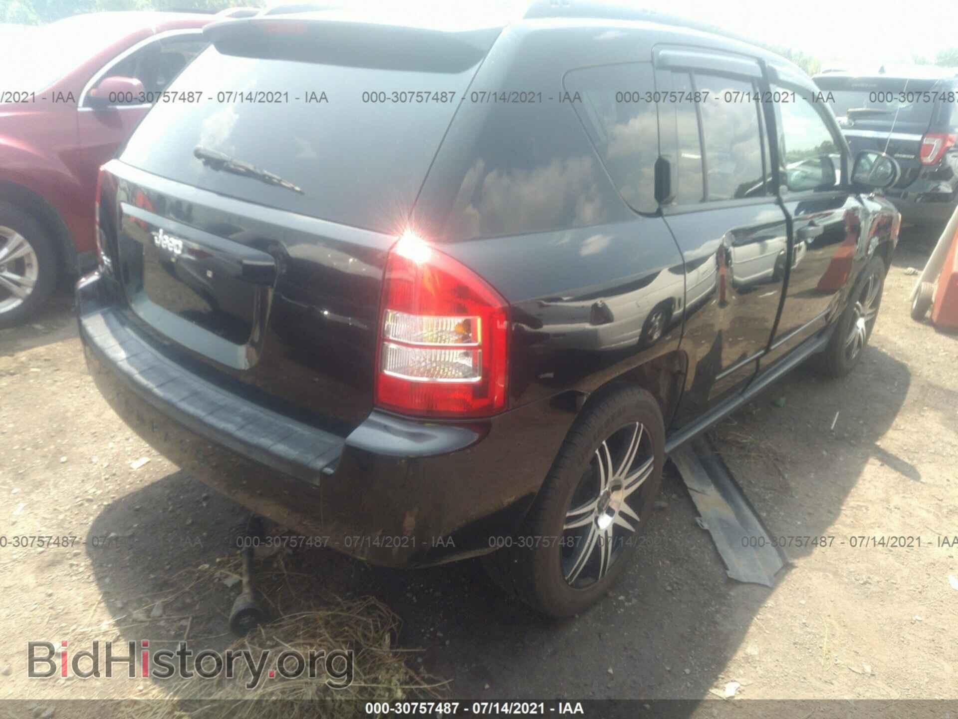 2007 JEEP COMPASS - VIN: 1J8FF47W77D160835 - Фото 4