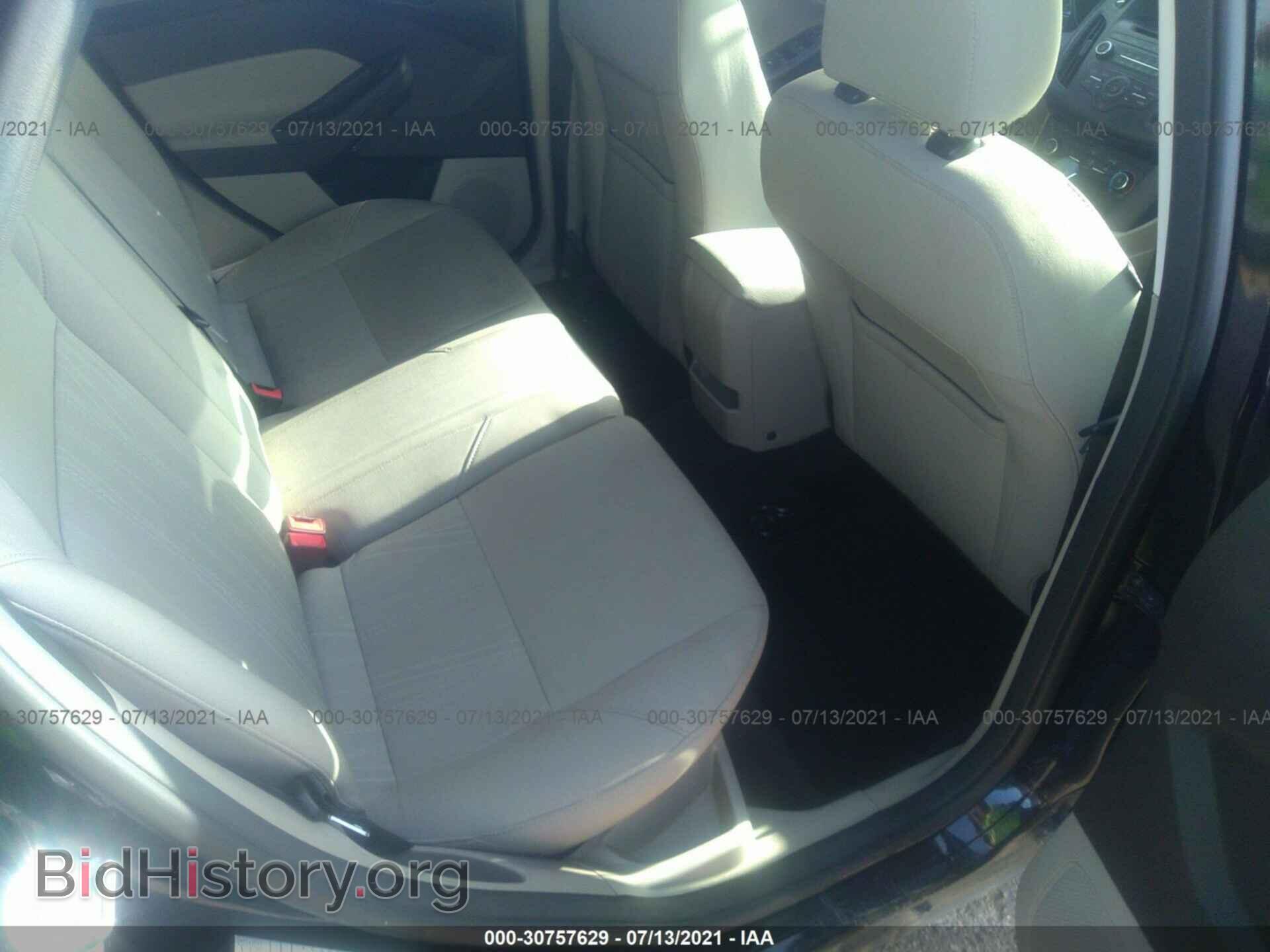 2017 FORD FOCUS - VIN: 1FADP3K25HL248564 - Фото 8
