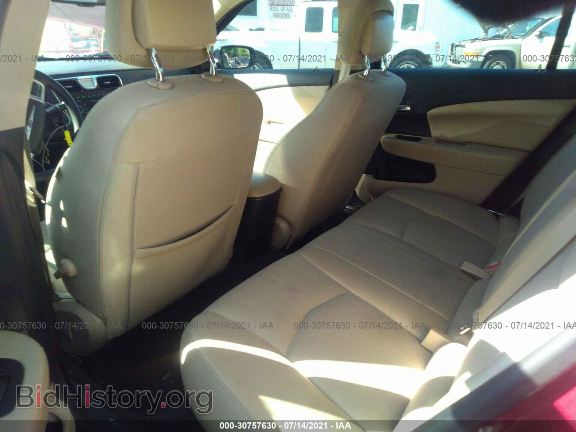 2014 CHRYSLER 200 - VIN: 1C3CCBBB5EN197552 - Фото 8