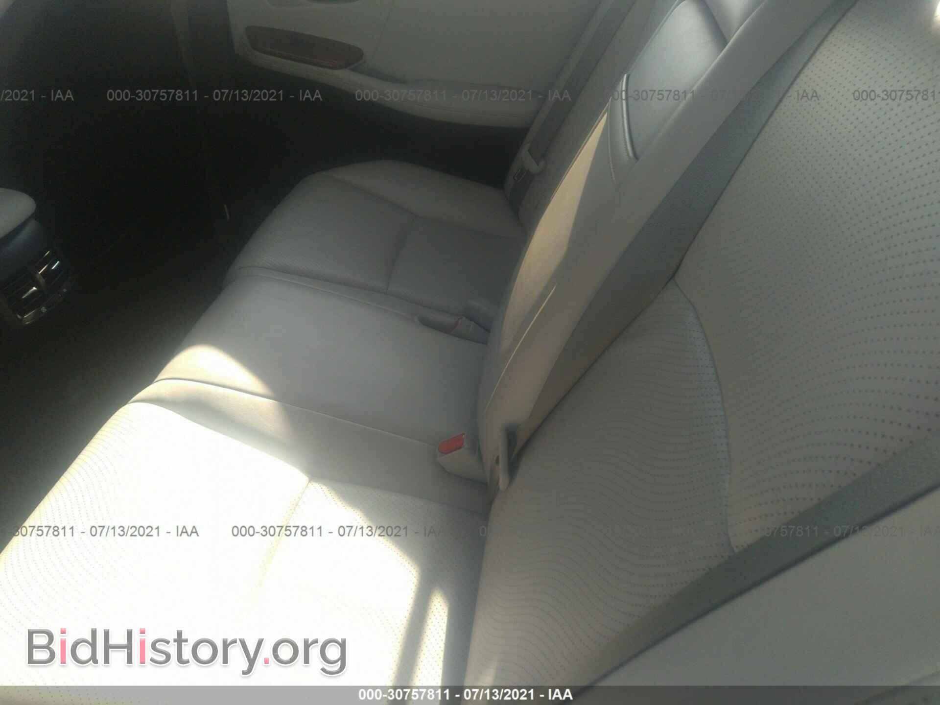 2010 LEXUS HS 250H - VIN: JTHBB1BA7A2015775 - Photo 8