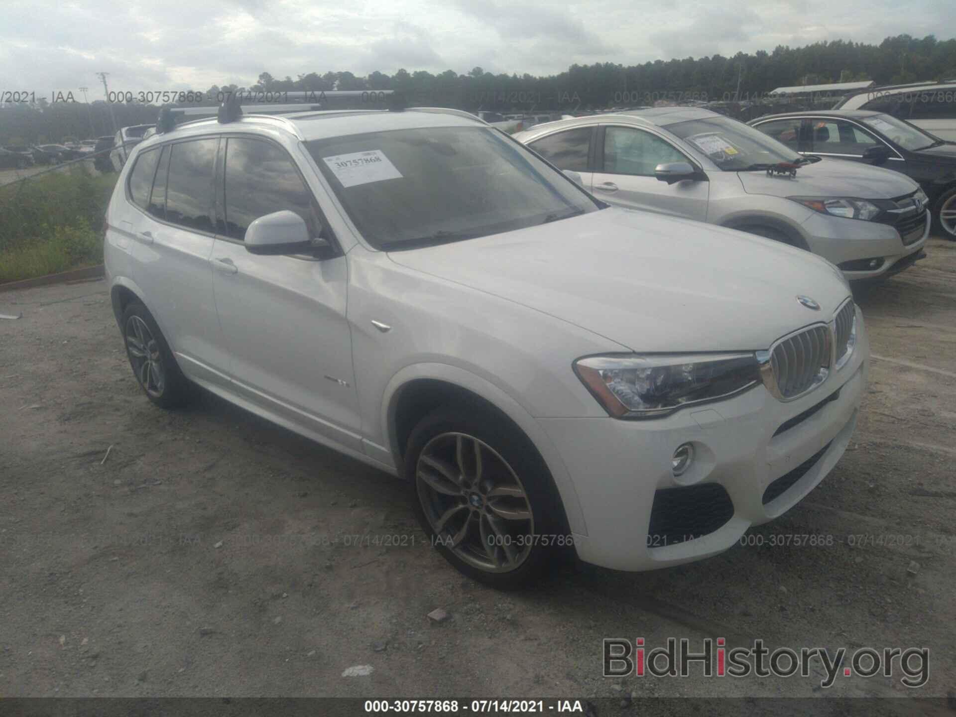 Photo 5UXWX9C3XH0W73775 - BMW X3 2017