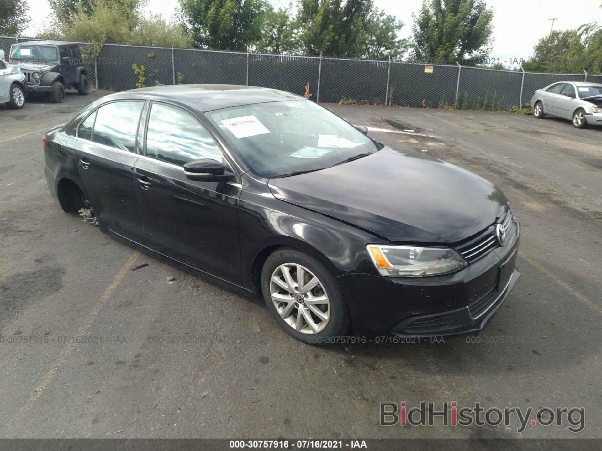 Photo 3VWB17AJ4EM362937 - VOLKSWAGEN JETTA SEDAN 2014