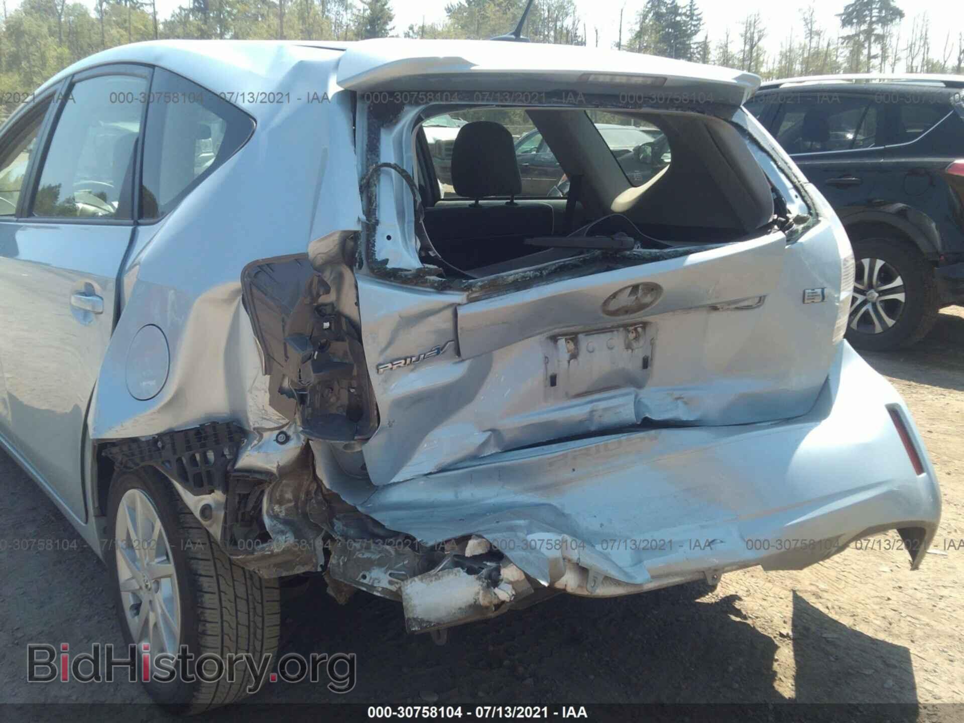 2014 TOYOTA PRIUS V - VIN: JTDZN3EU4E3327724 - Фото 6