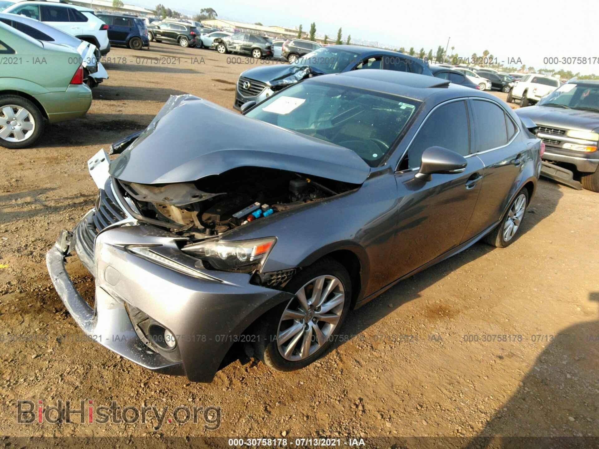 2014 LEXUS IS 250 - VIN: JTHCF1D21E5001065 - Фото 2