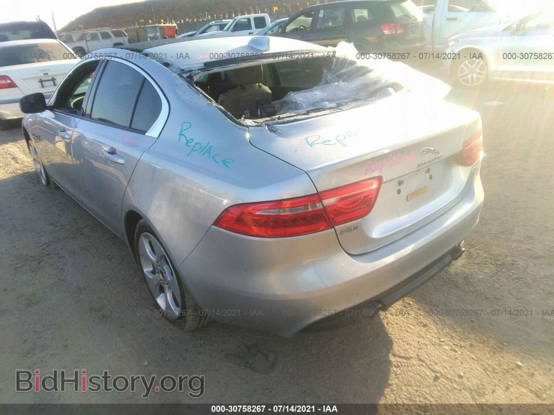 2017 JAGUAR XE - VIN: SAJAR4BG9HA976510 - Фото 3