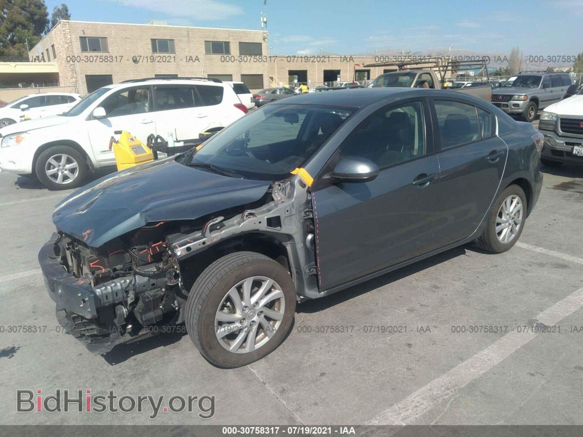 2012 MAZDA MAZDA3 - VIN: JM1BL1W8XC1554728 - Фото 2