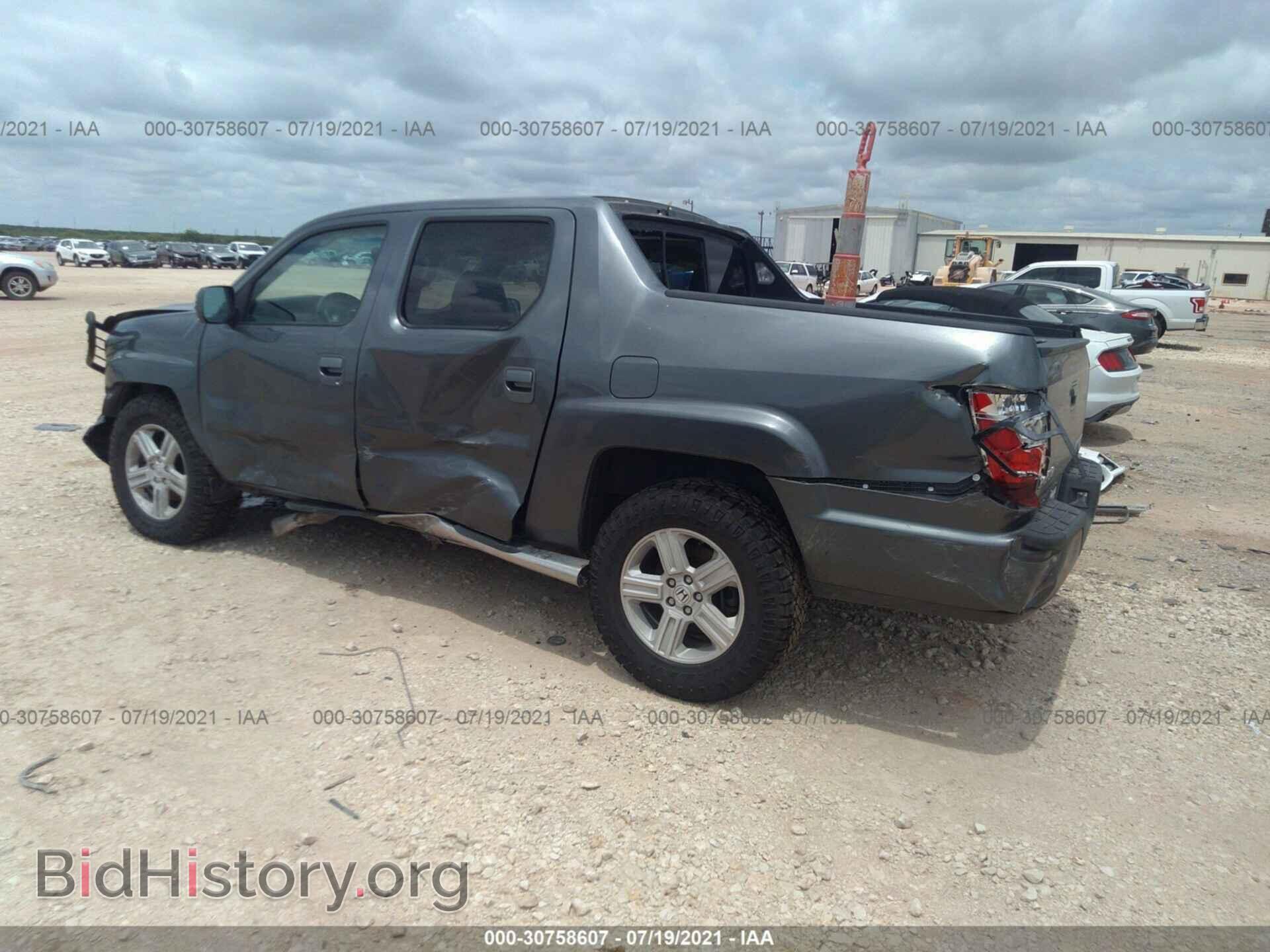 2012 HONDA RIDGELINE - VIN: 5FPYK1F52CB003131 - Фото 3