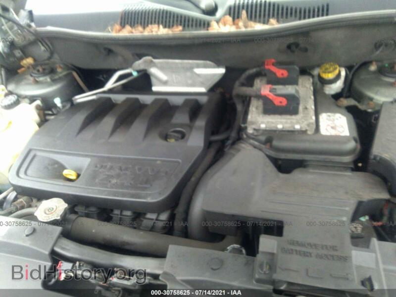 2011 Jeep COMPASS (VIN 1J4NF1FB1BD277202) — photo 10 of 11