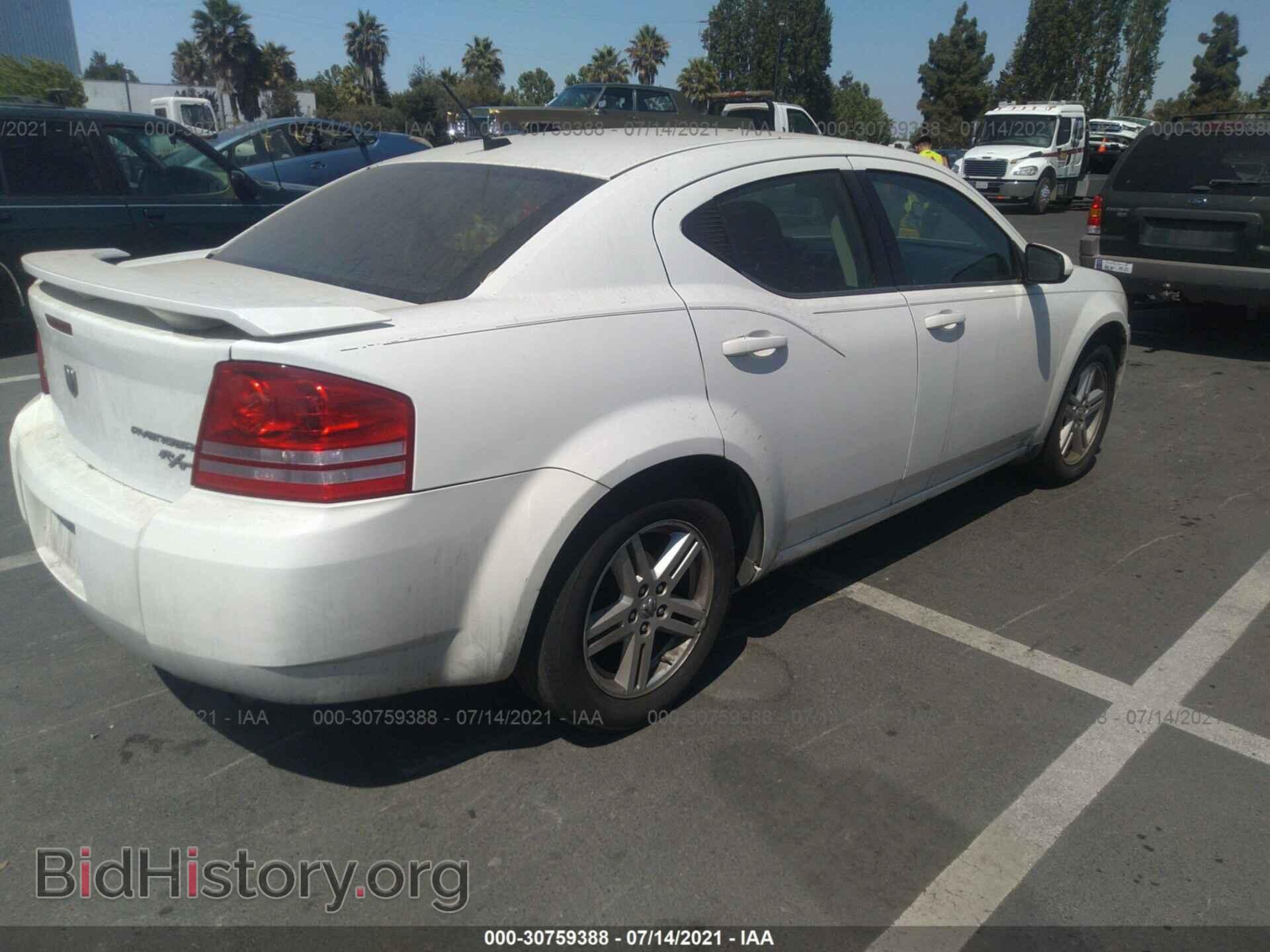 2010 DODGE AVENGER - VIN: 1B3CC5FB2AN220594 - Photo 4