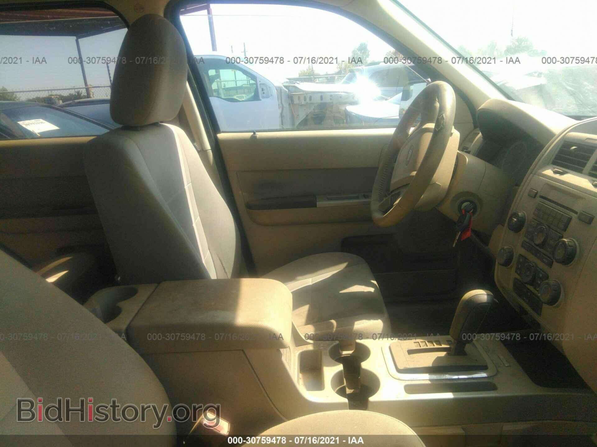2011 FORD ESCAPE - VIN: 1FMCU0D76BKB34037 - Фото 5